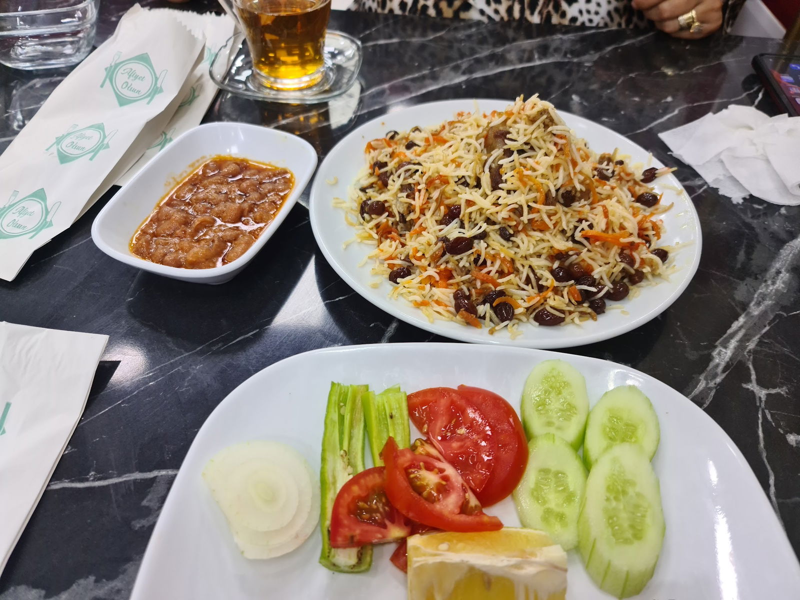 Afghan Turk Restaurant افغان ترک رستورانت