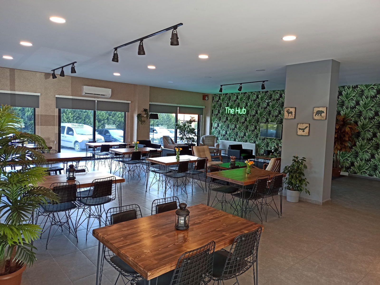 The Hub Business Café