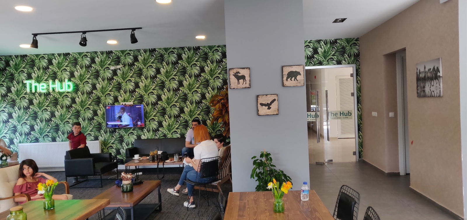 The Hub Business Café