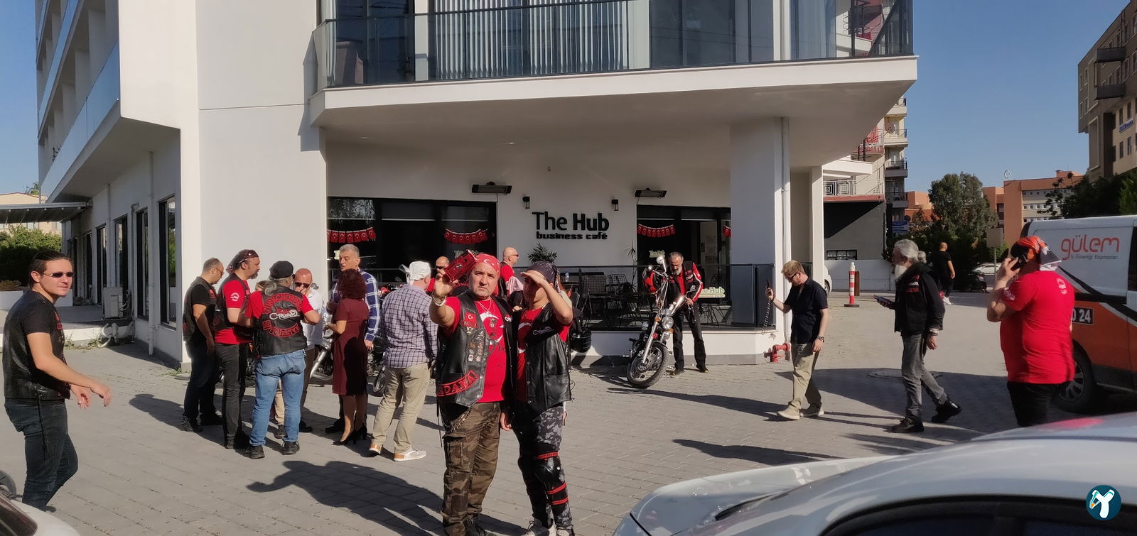 The Hub Business Café
