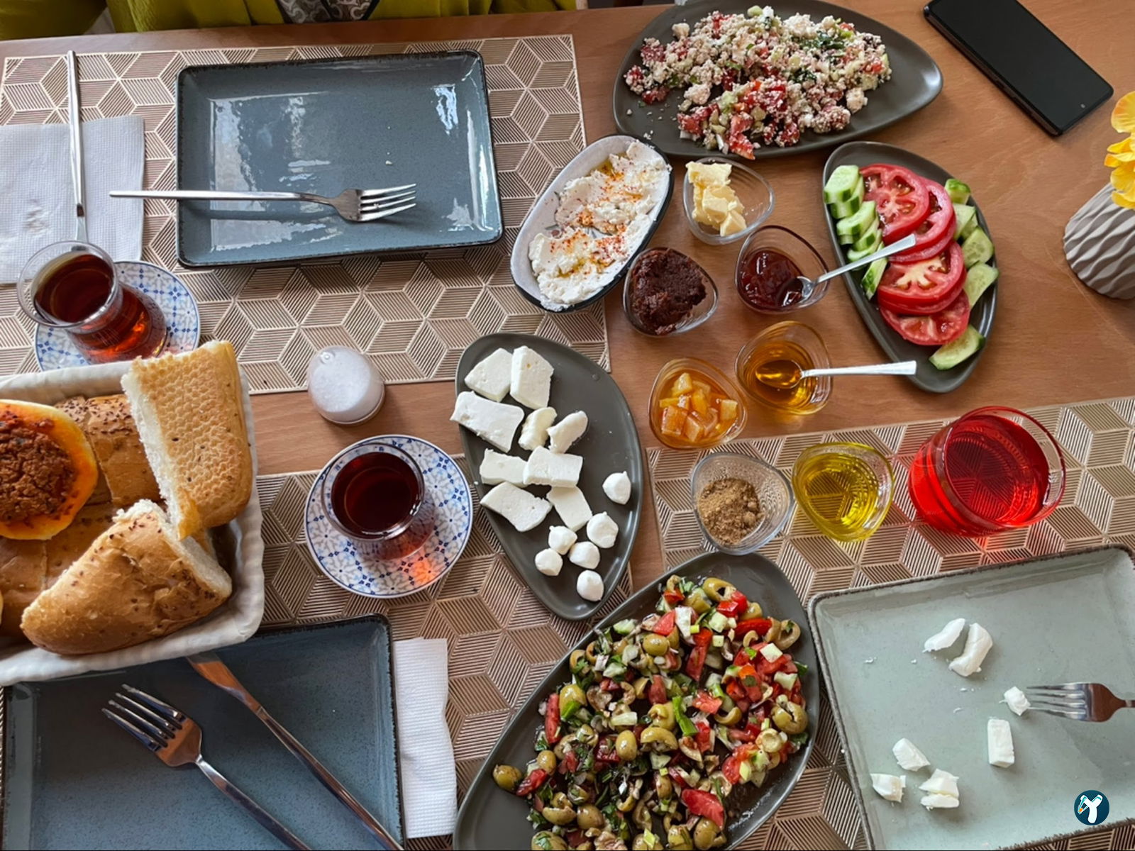 Gülümse Atölye & Cafe