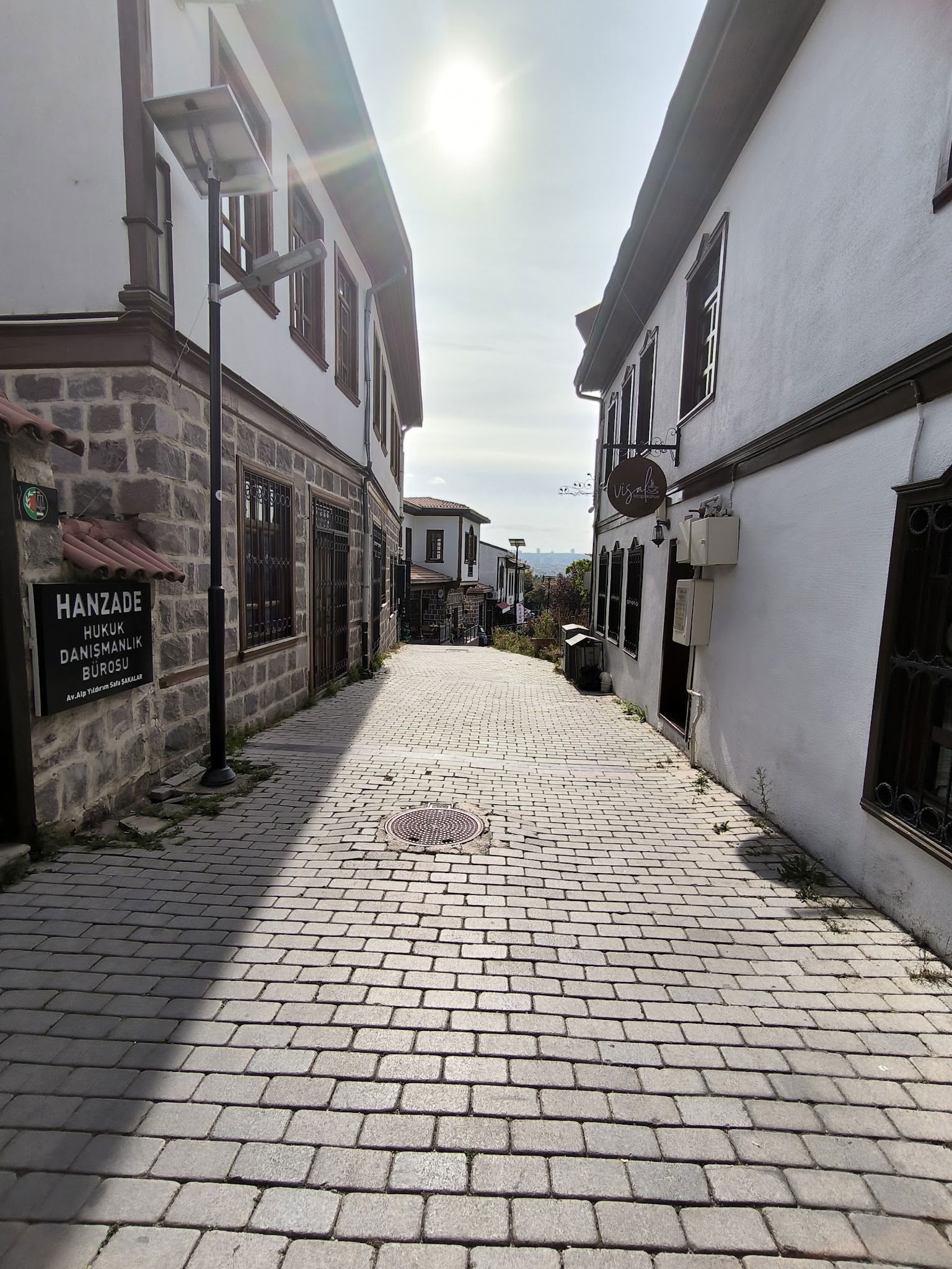 Gülümse Atölye & Cafe