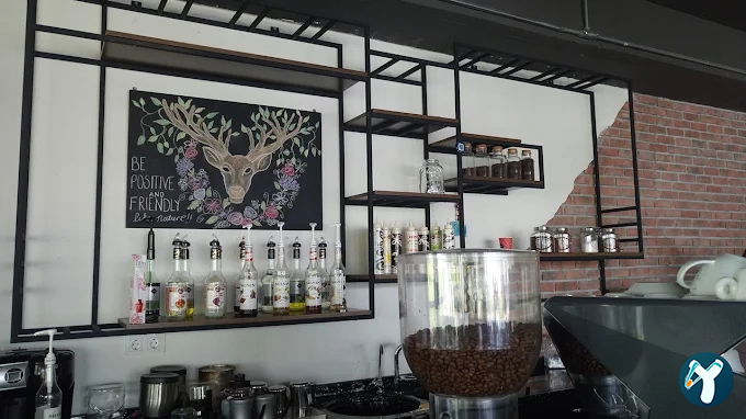 Cafe Rien
