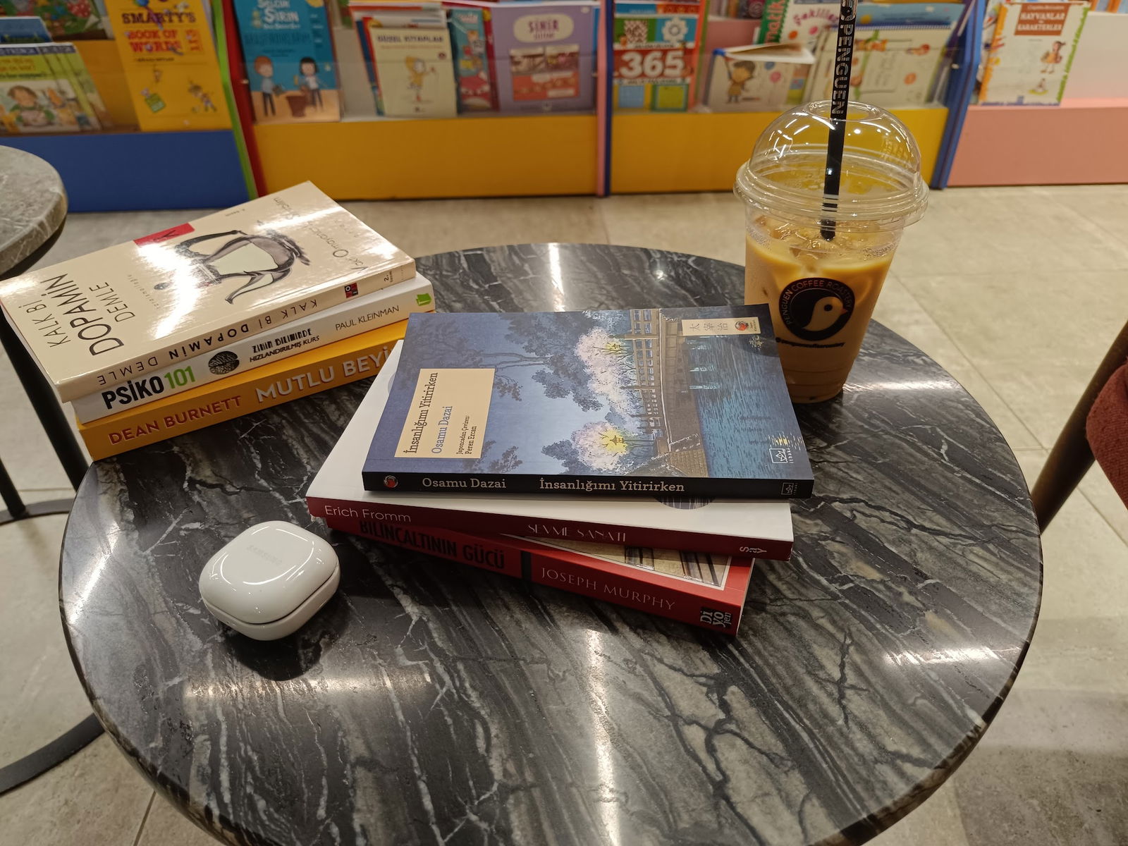 Penguen Kitabevi Tuzla