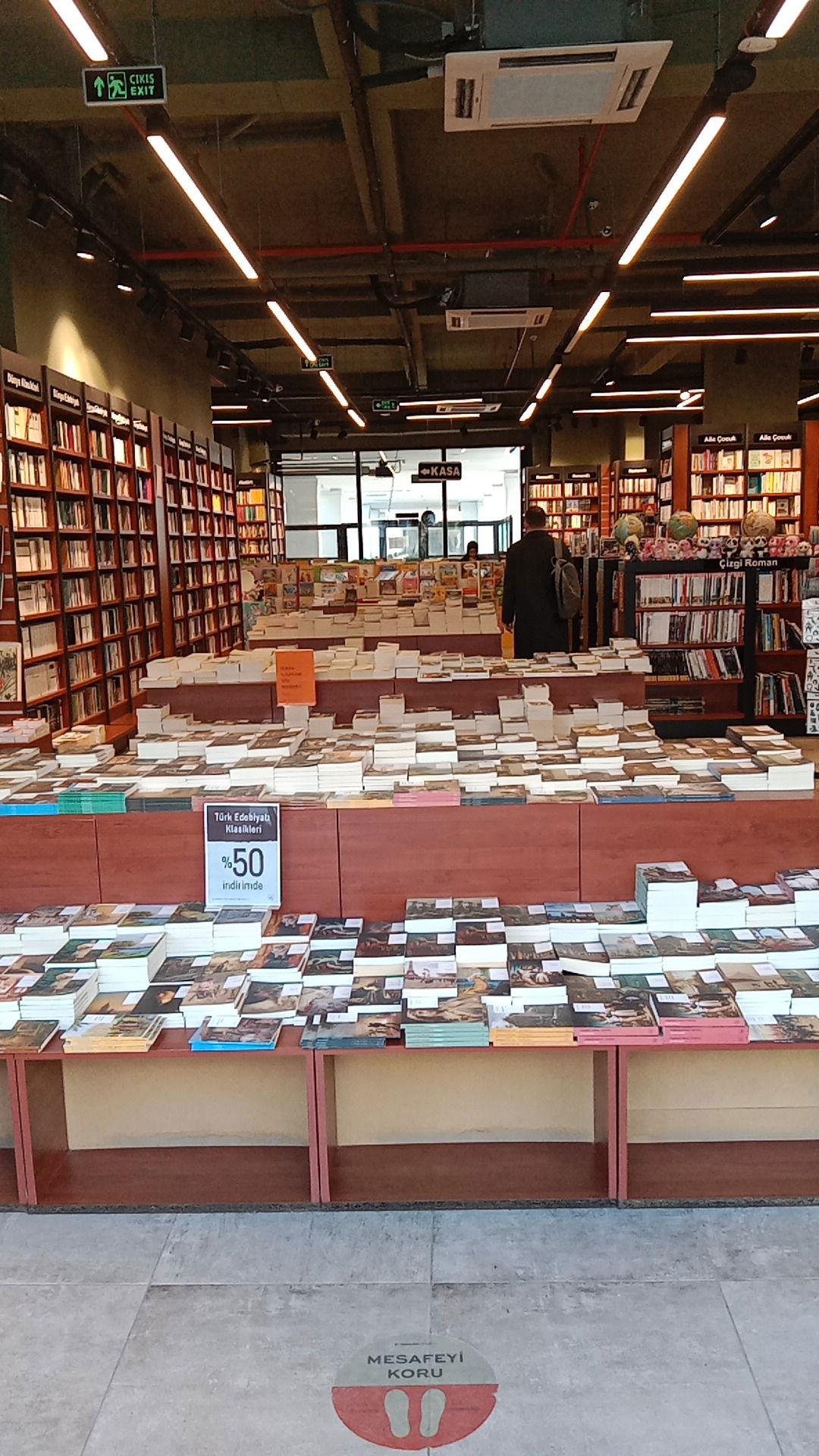 Penguen Kitabevi Tuzla