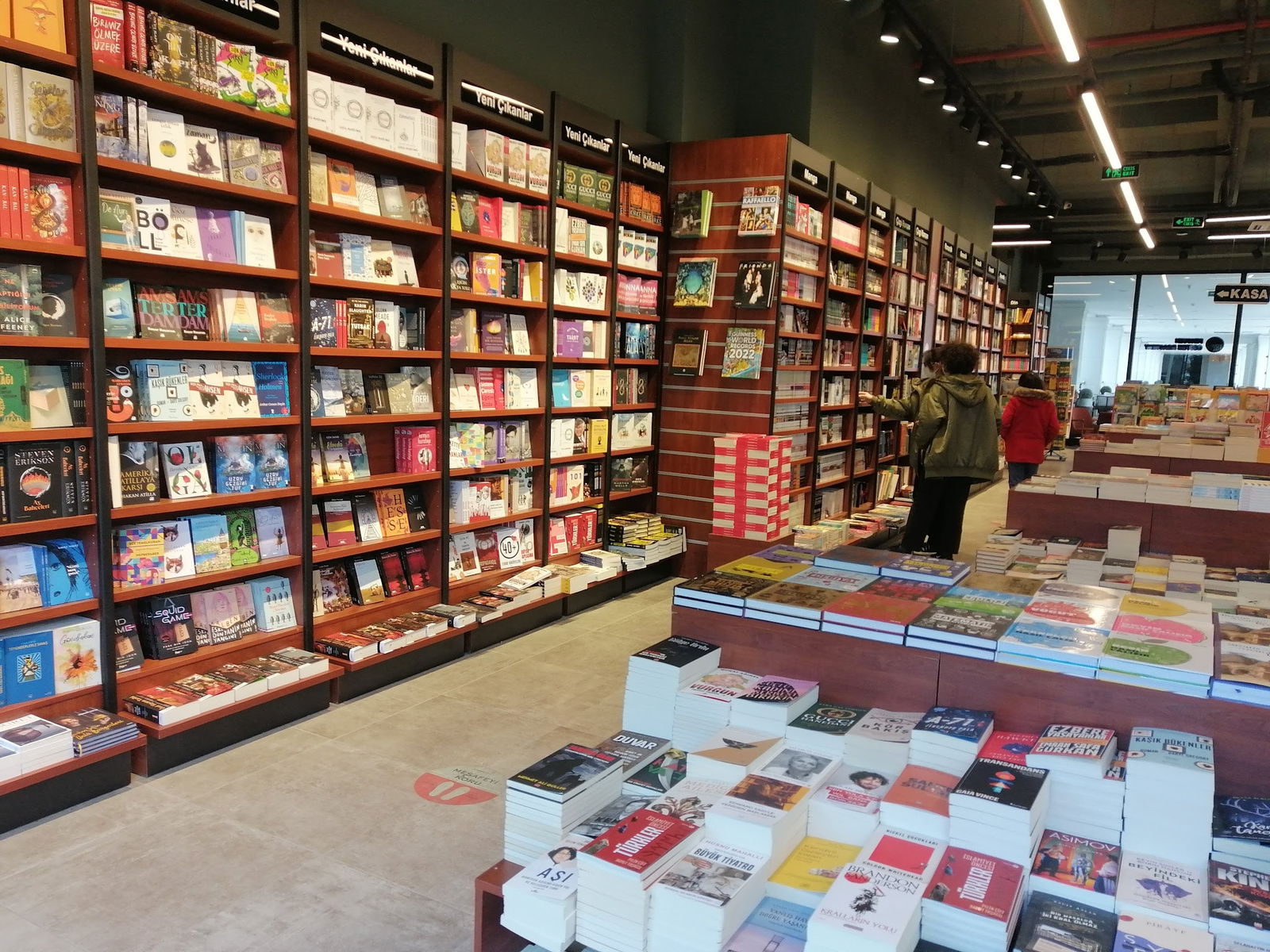 Penguen Kitabevi Tuzla