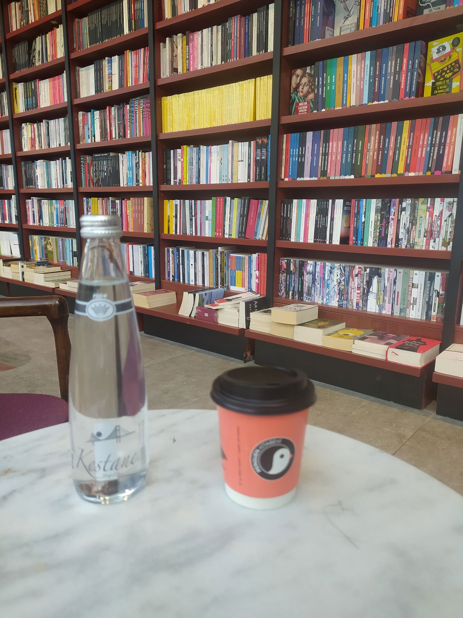 Penguen Kitabevi Tuzla