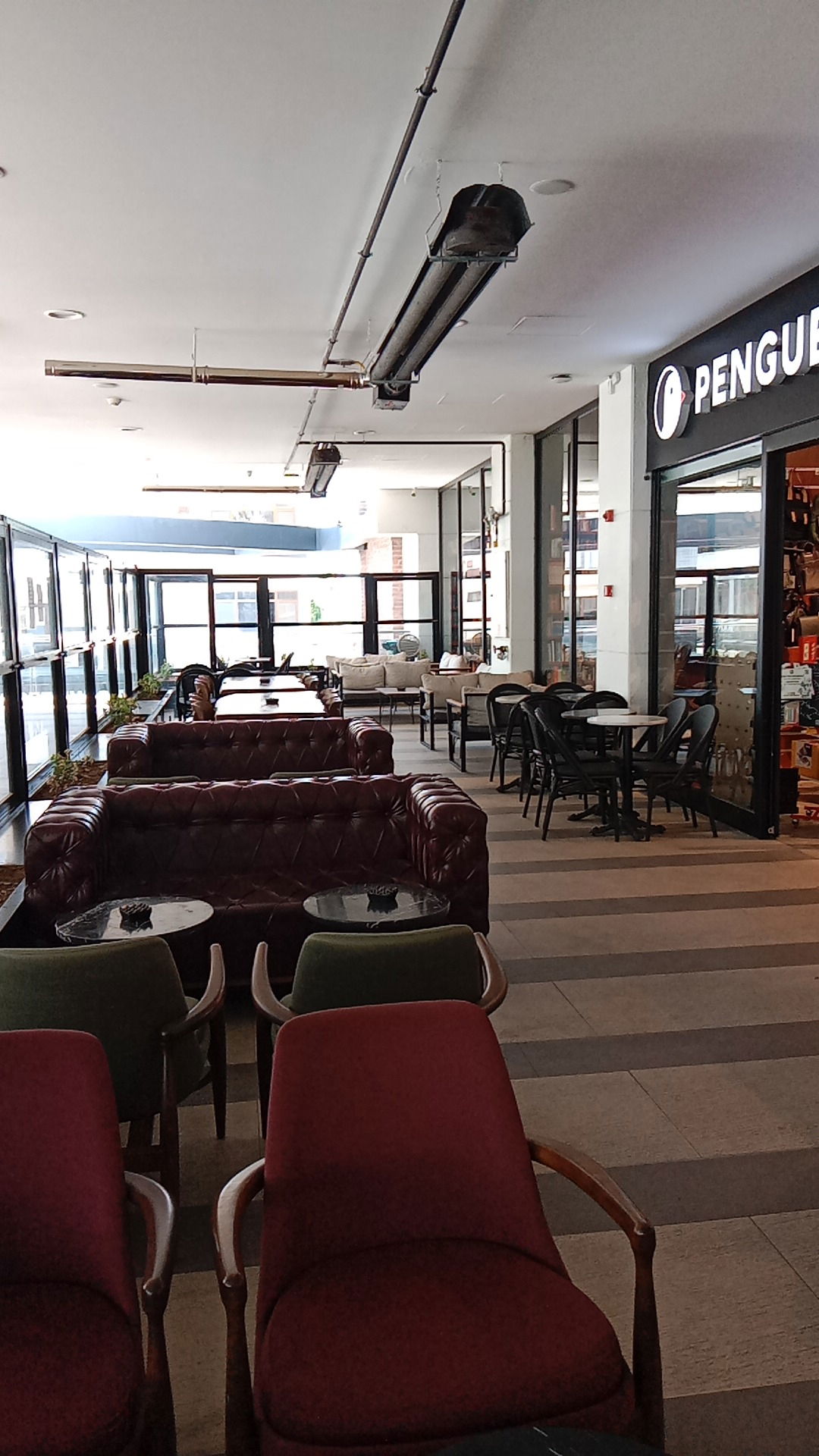 Penguen Kitabevi Tuzla