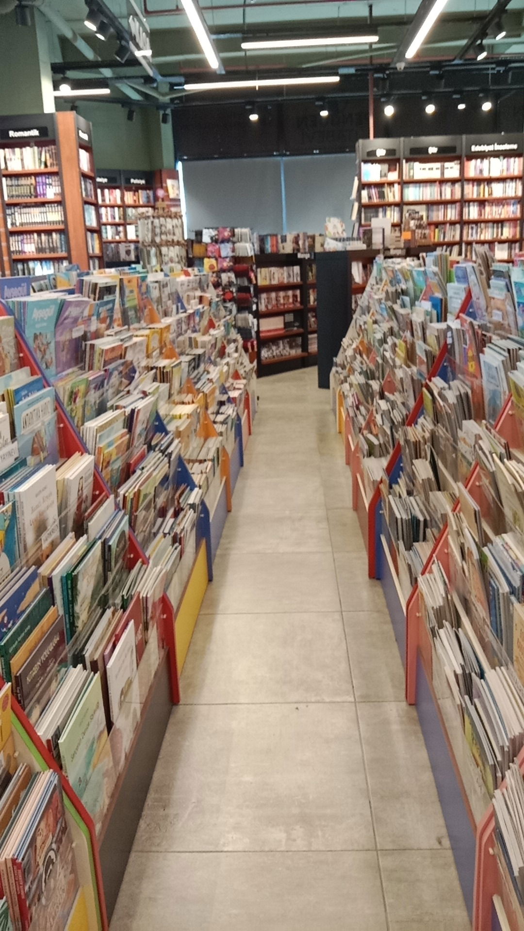 Penguen Kitabevi Tuzla