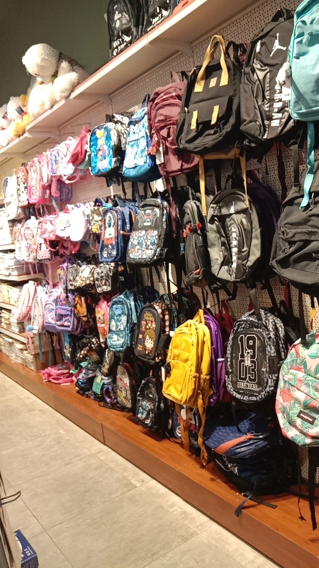 Penguen Kitabevi Tuzla