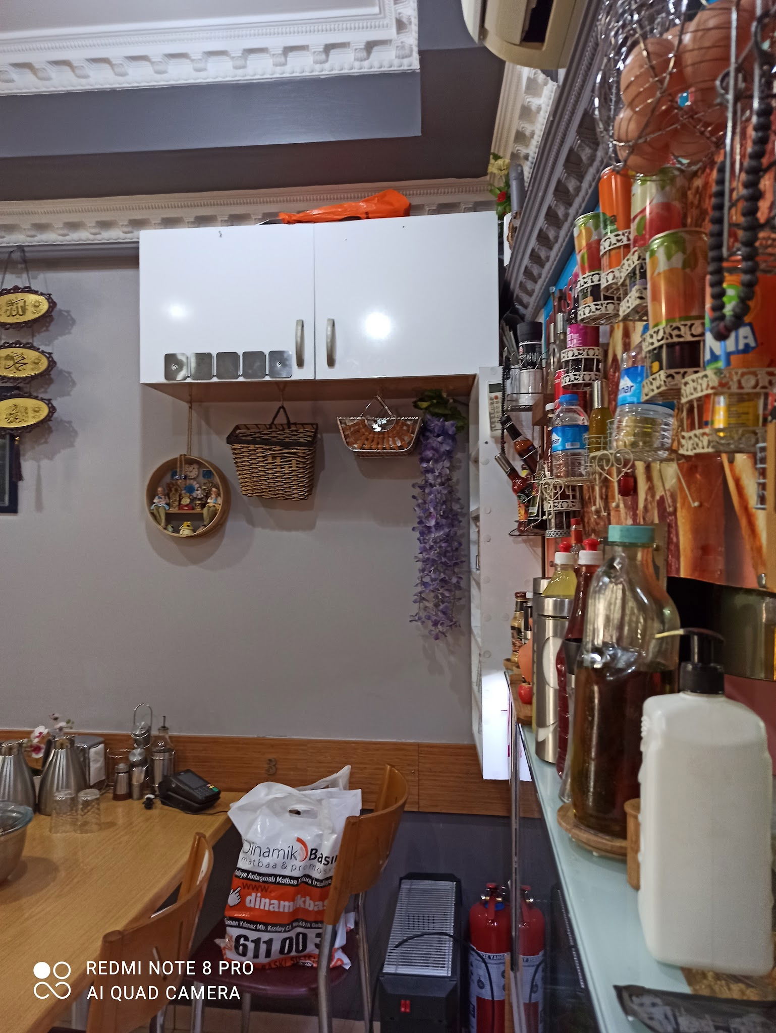 Yaprak Döner & Çorba Salonu