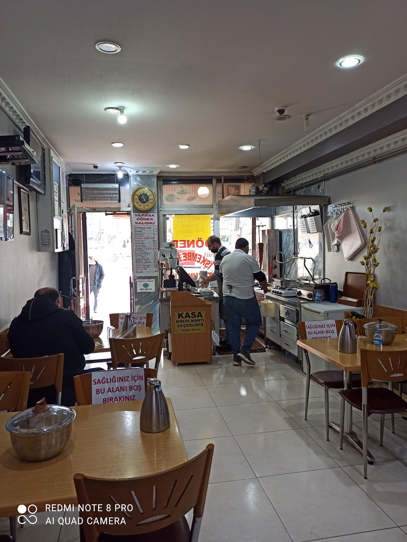 Yaprak Döner & Çorba Salonu