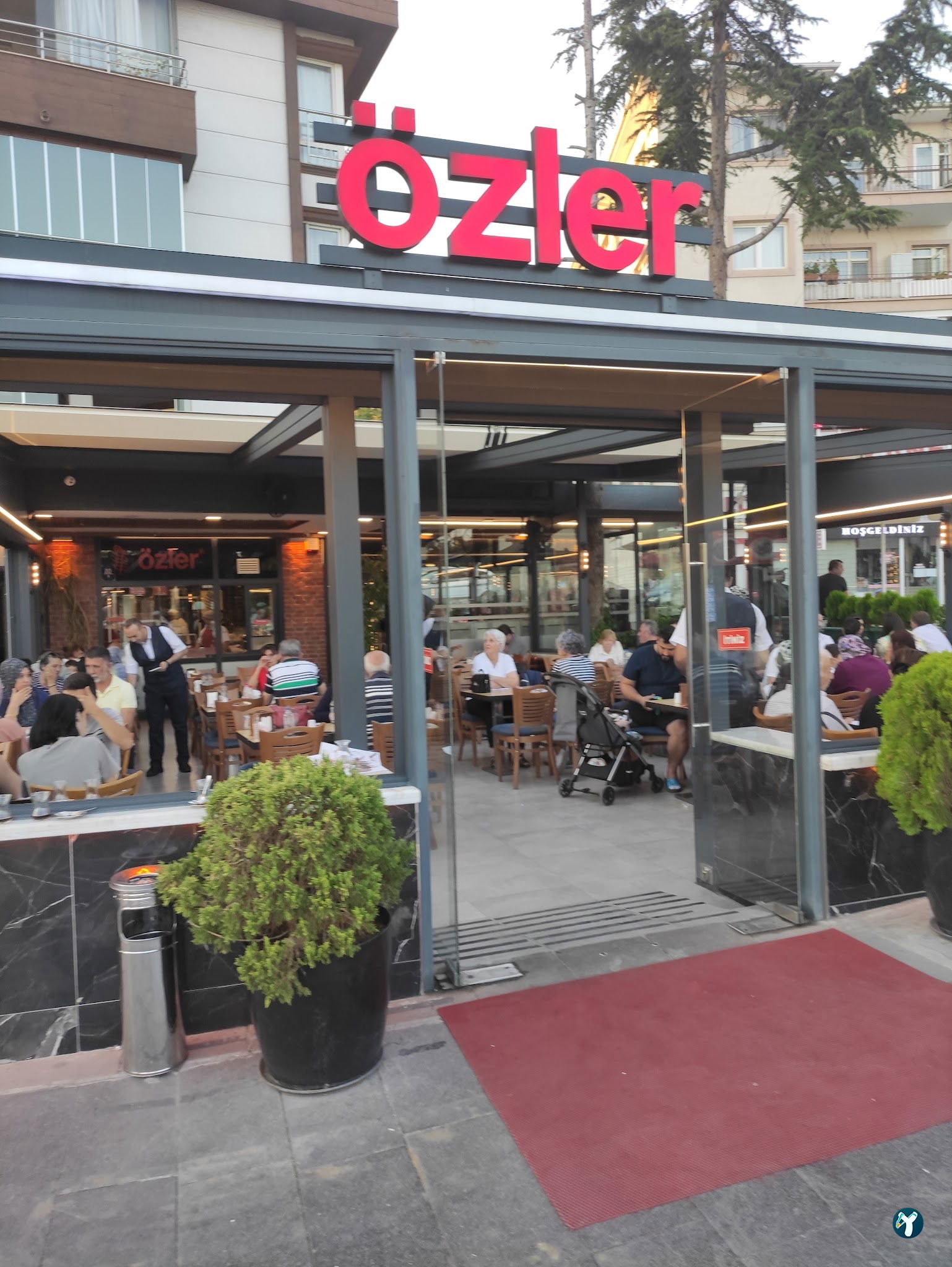 Özler Döner