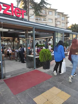 Özler Döner resimleri