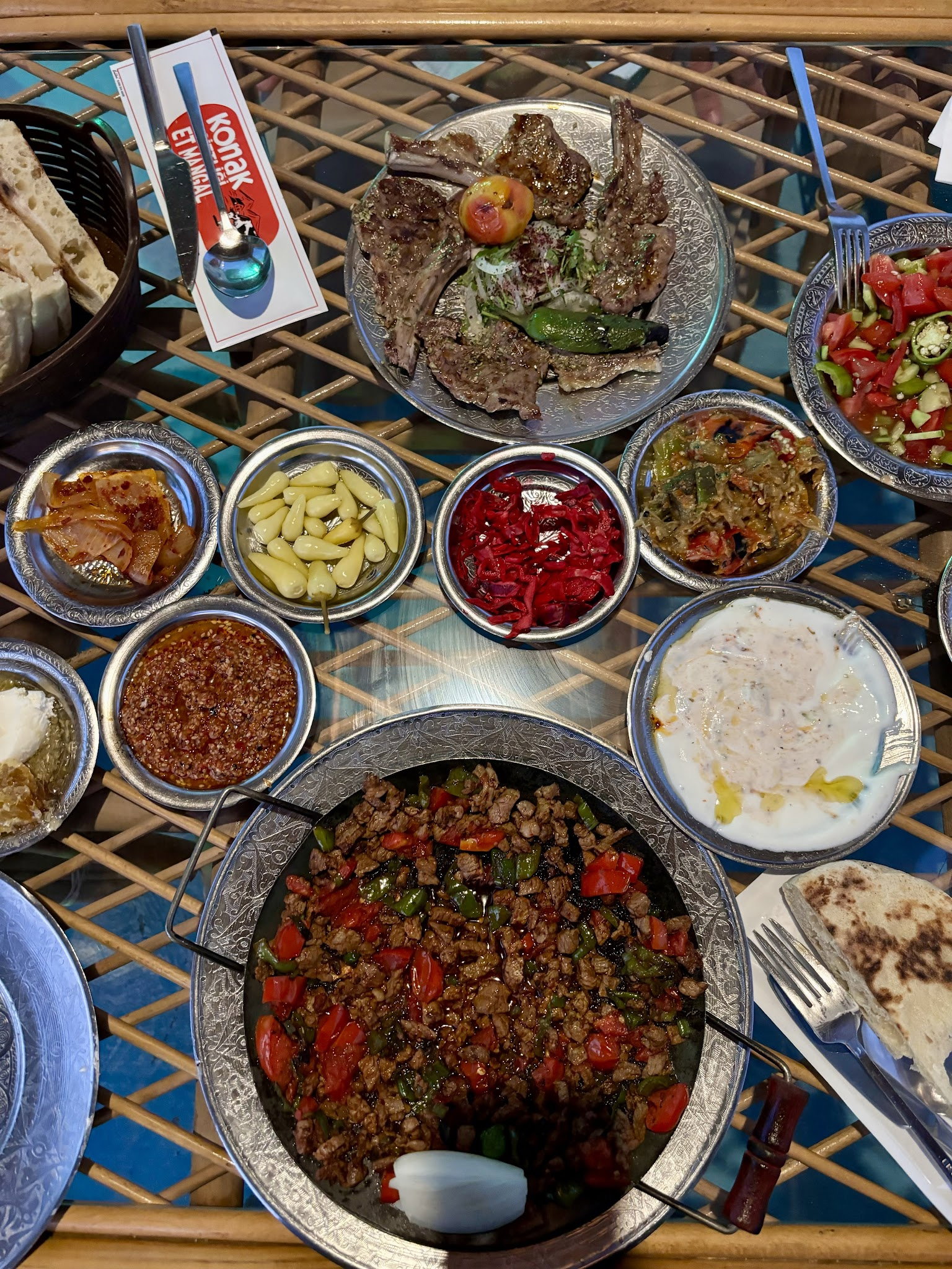 Konak Çiftliği Et Mangal Restaurant