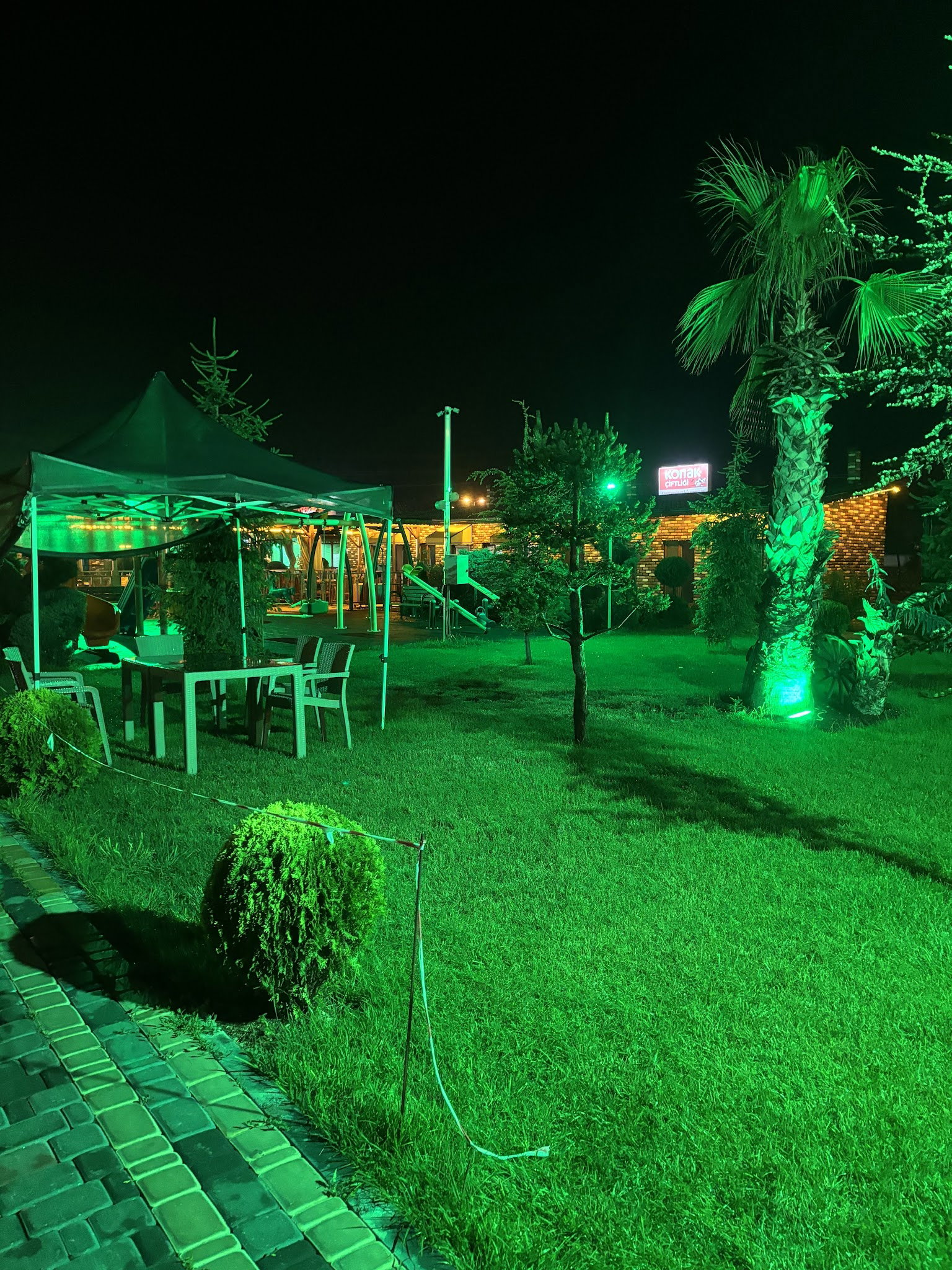 Konak Çiftliği Et Mangal Restaurant