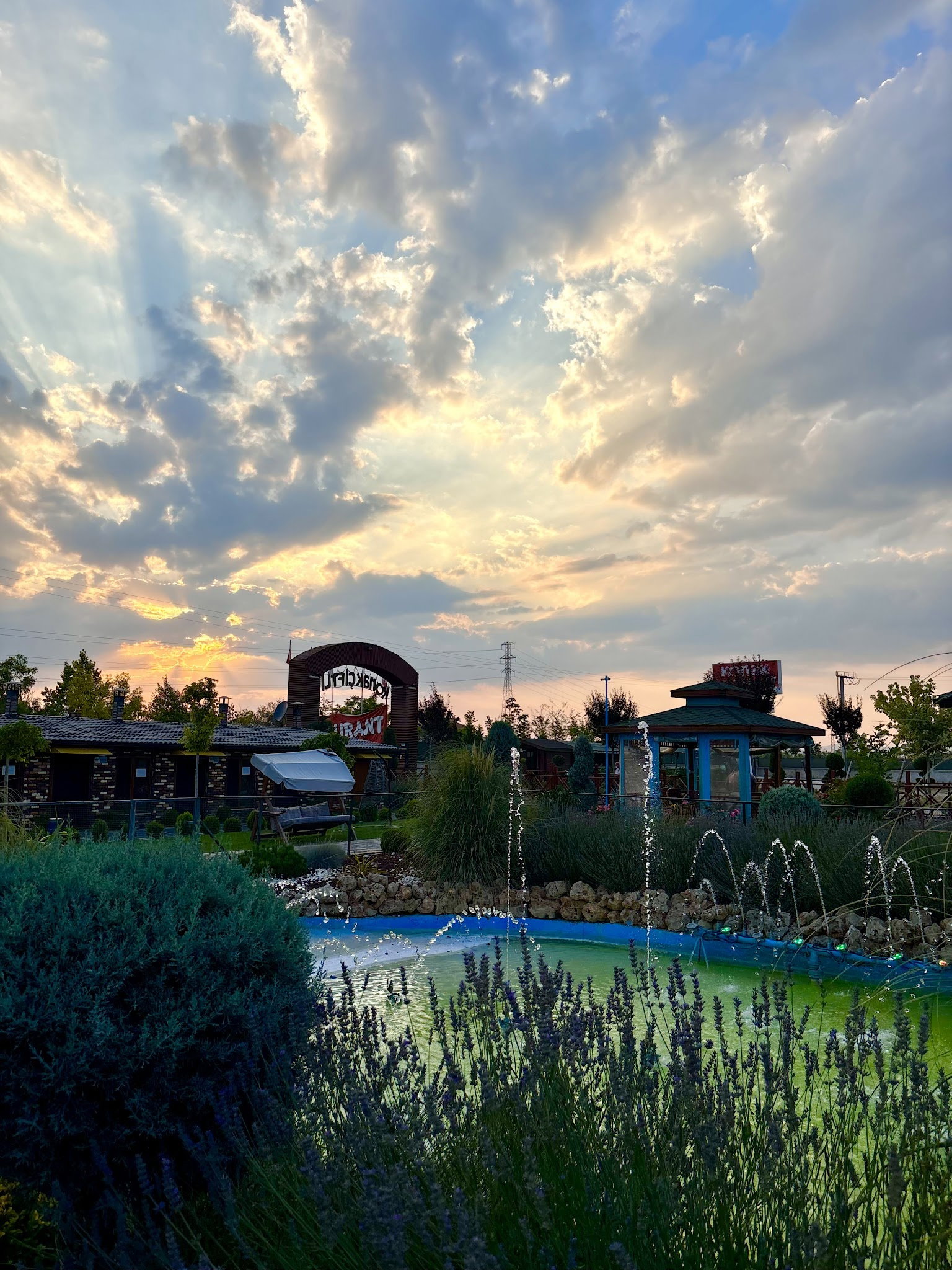 Konak Çiftliği Et Mangal Restaurant