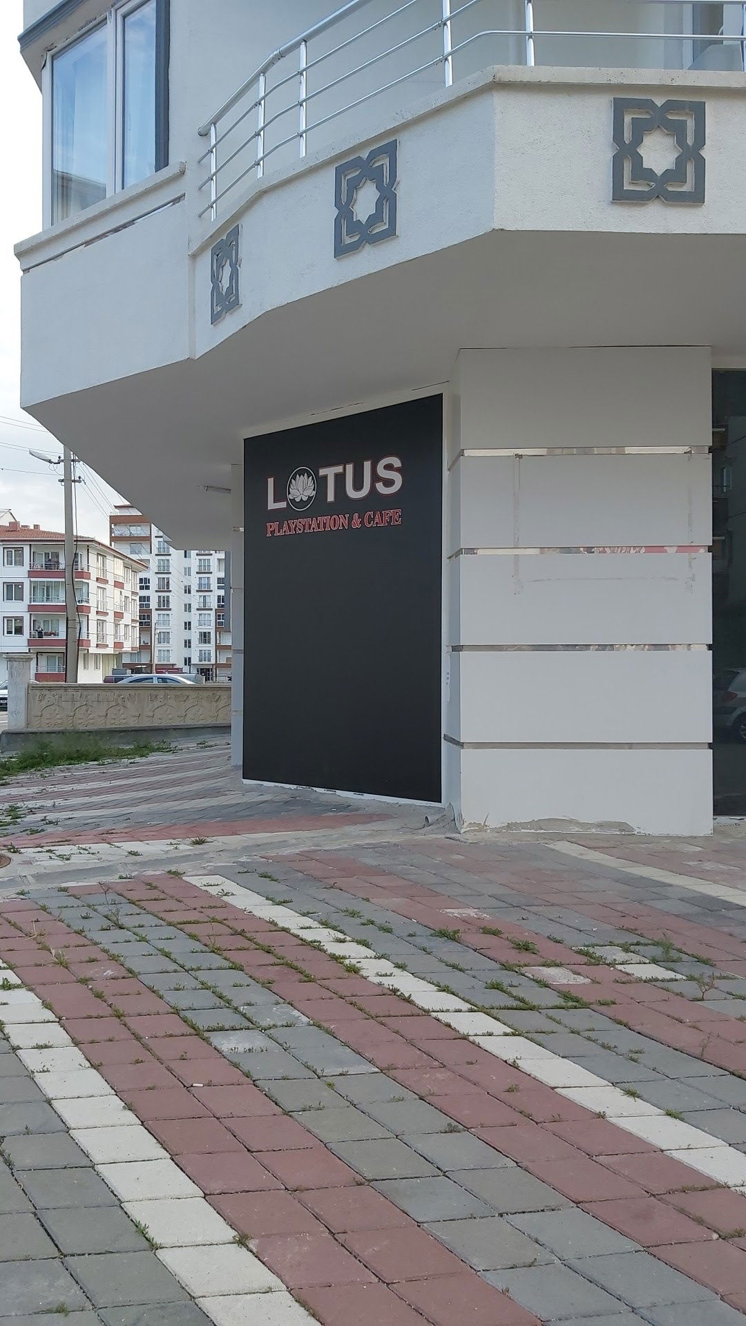 Lotus Playstation Cafe