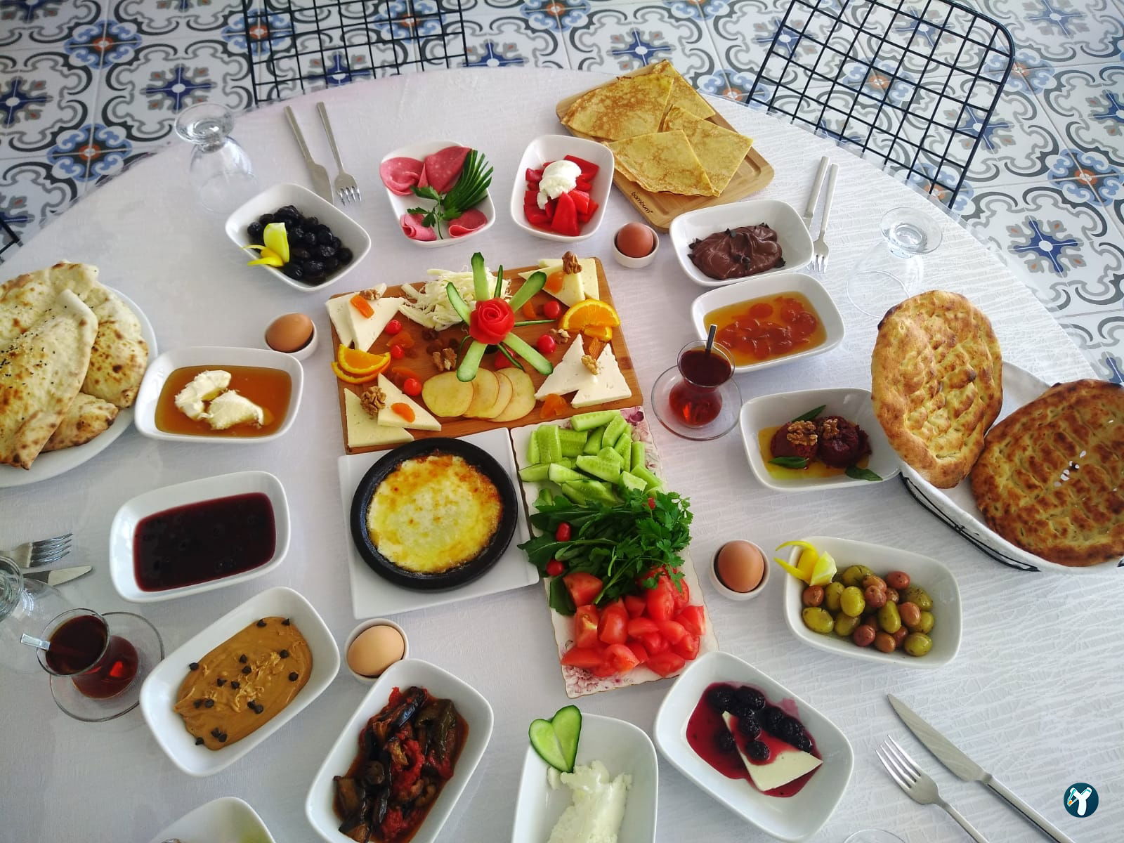 Sağlam Restaurant Bergama / Babadan Usta İşleri