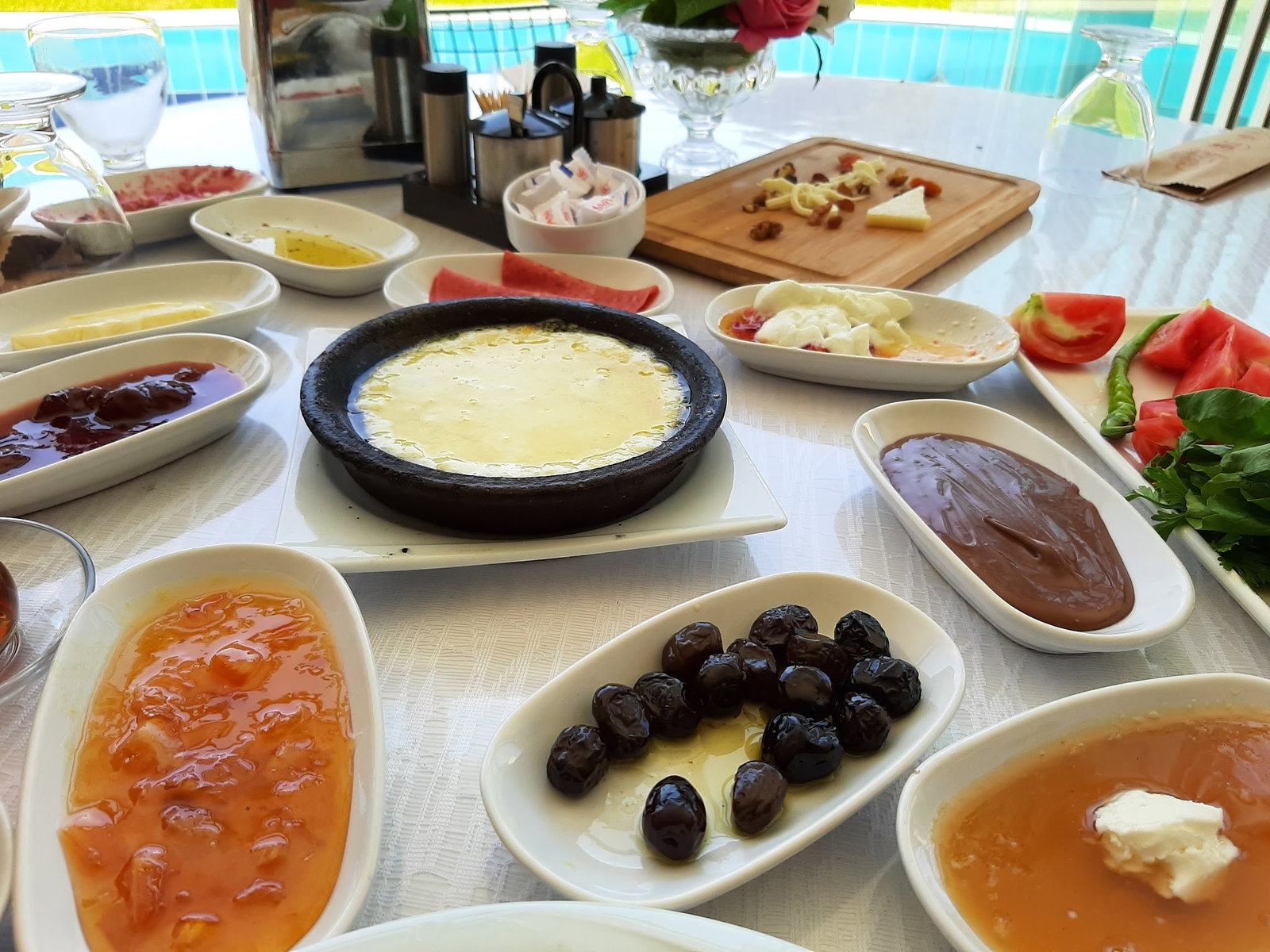 Sağlam Restaurant Bergama / Babadan Usta İşleri