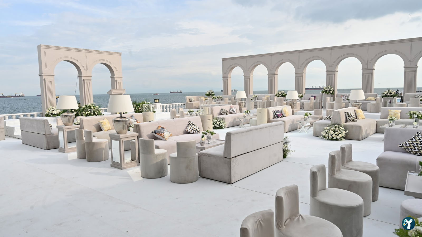Smc Cafe & Bar