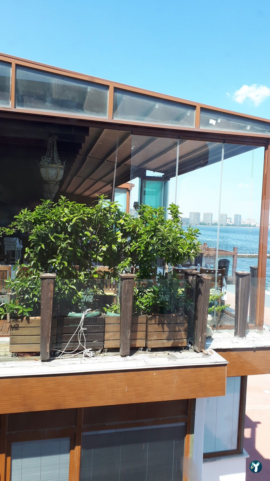 Smc Cafe & Bar