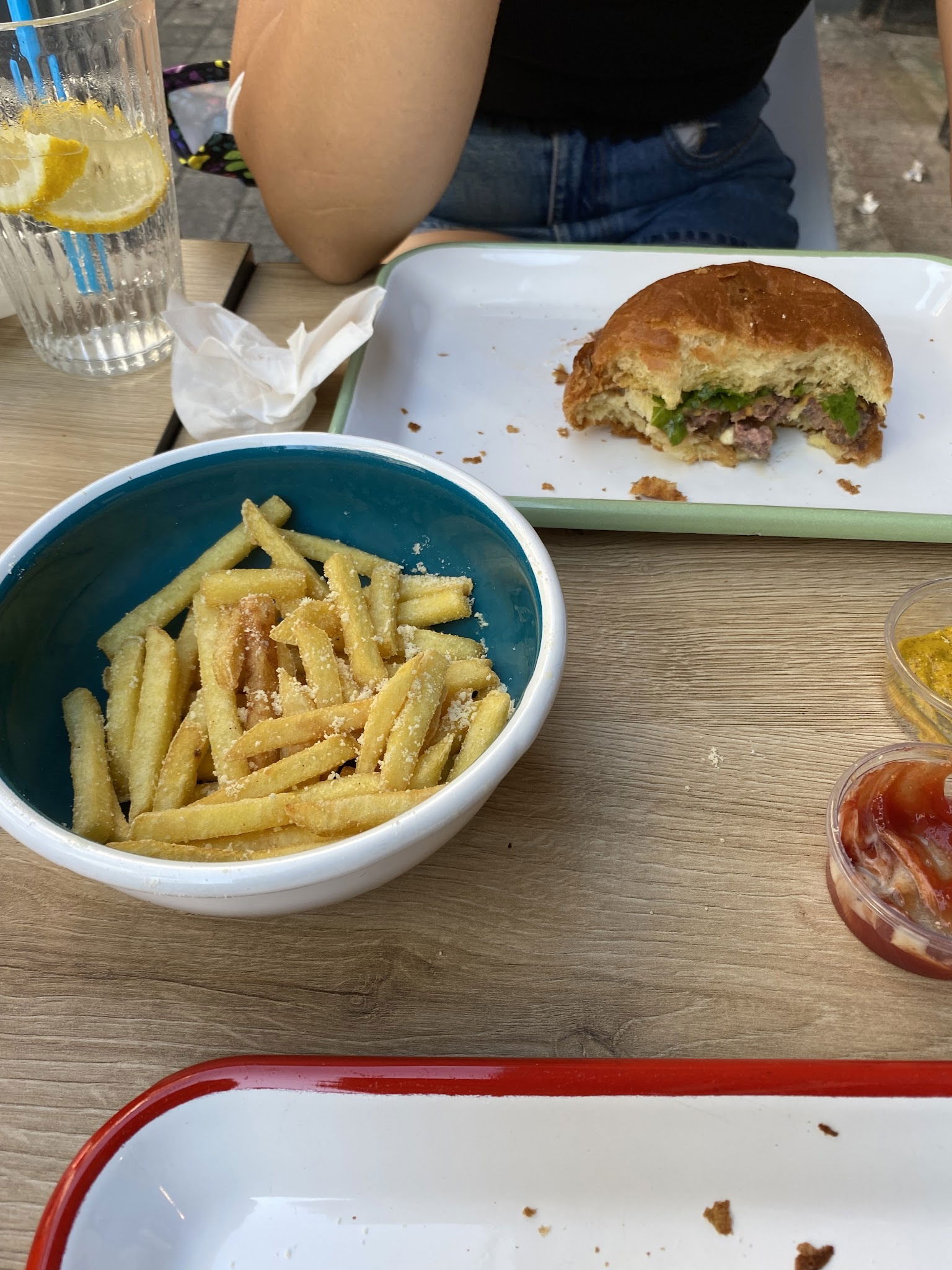 Dali Burger Kadıköy