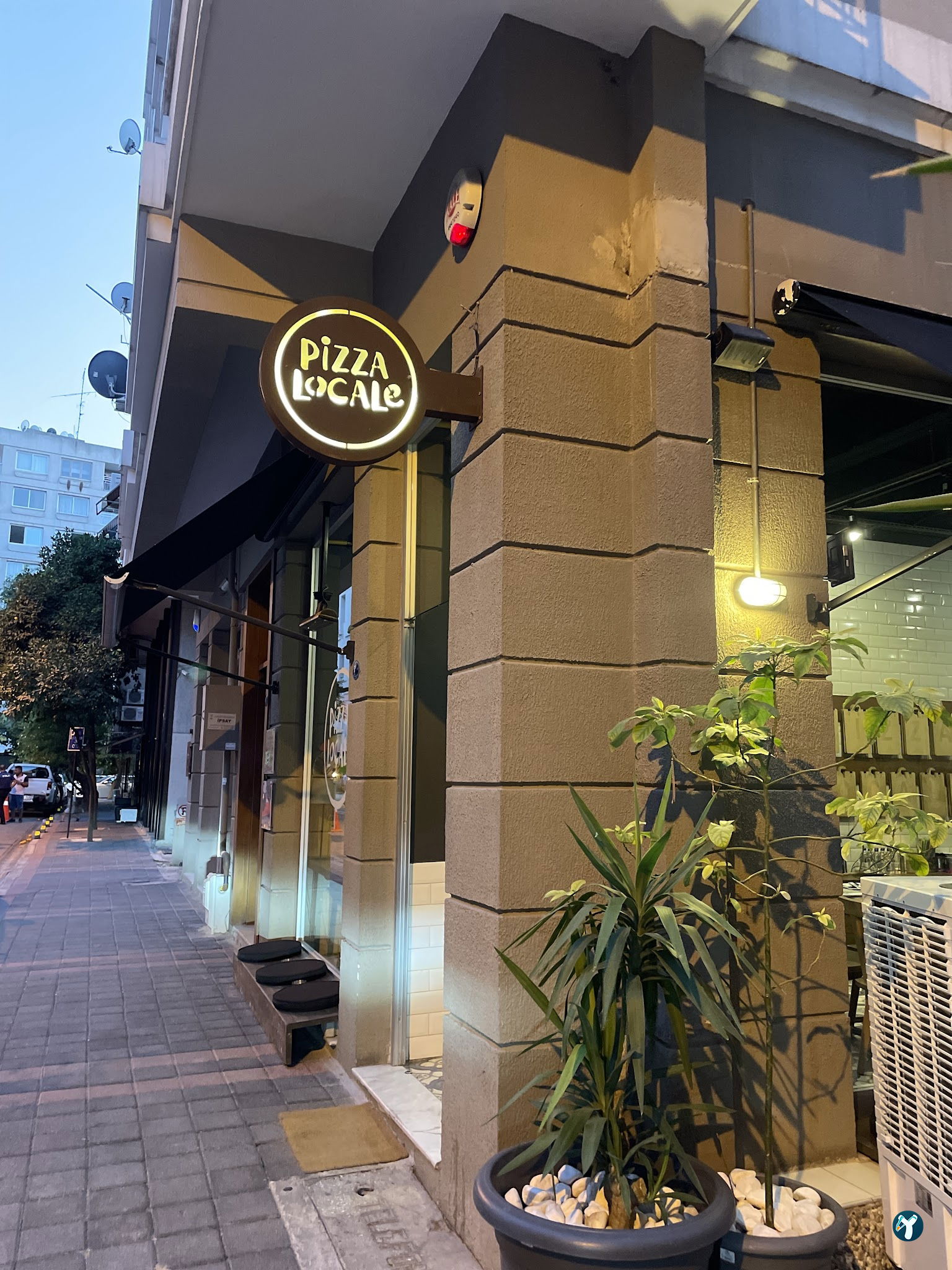 Pizza Locale