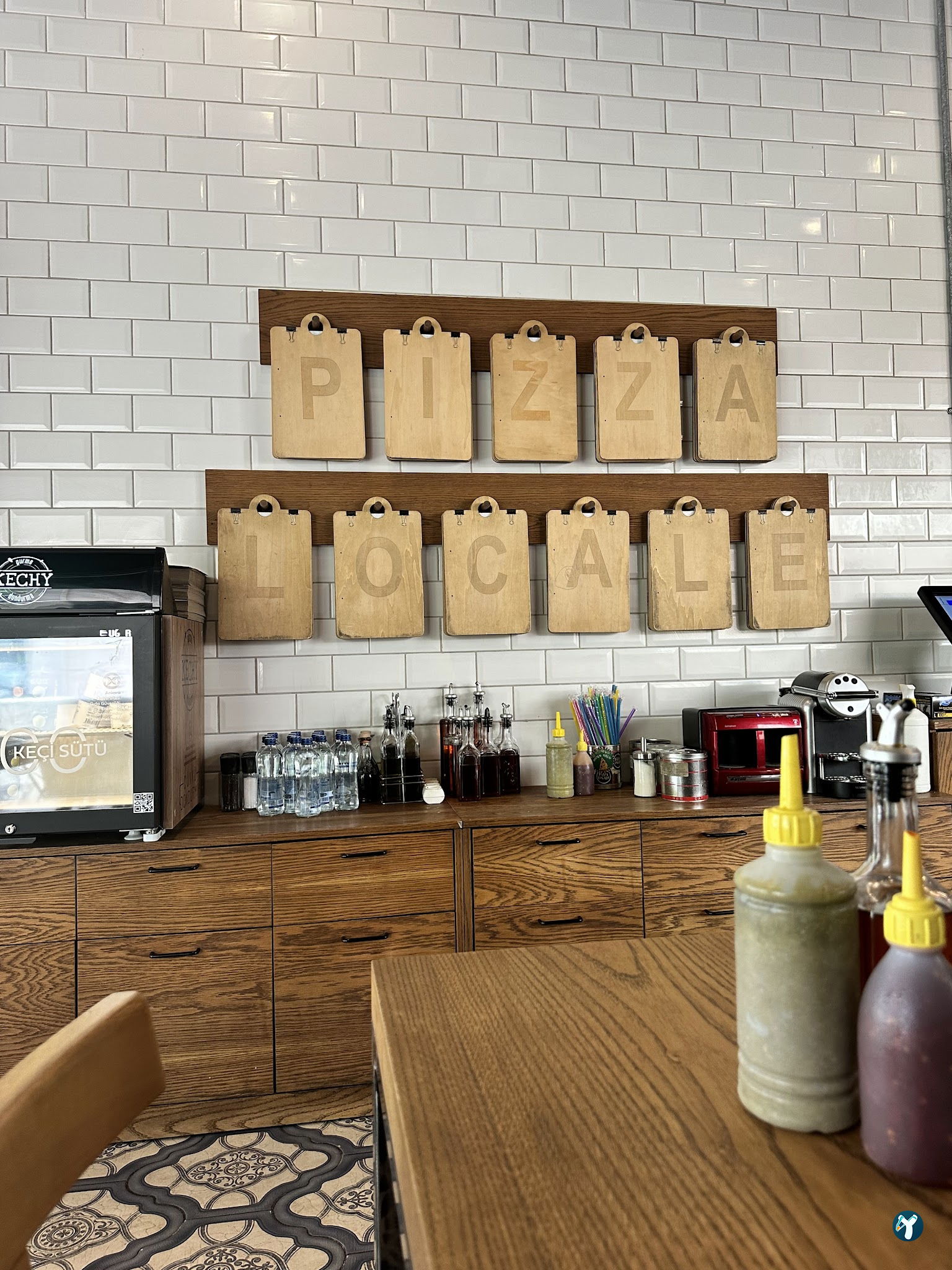 Pizza Locale