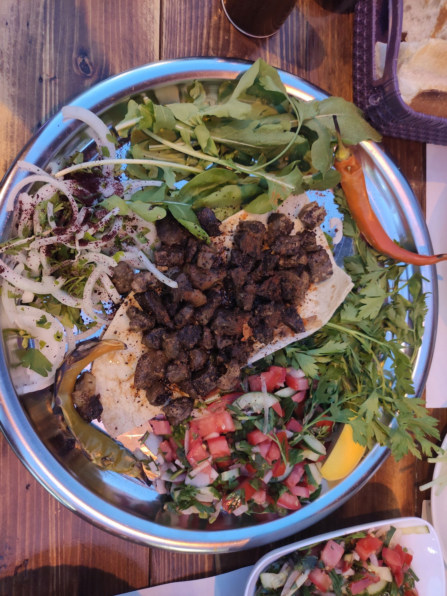 Ferhat Paşa Evyapımı Çiğköfte Kebap