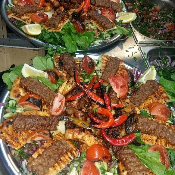 Ferhat Paşa Evyapımı Çiğköfte Kebap