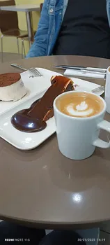 Mcdonald'S Gaziosmanpaşa resimleri