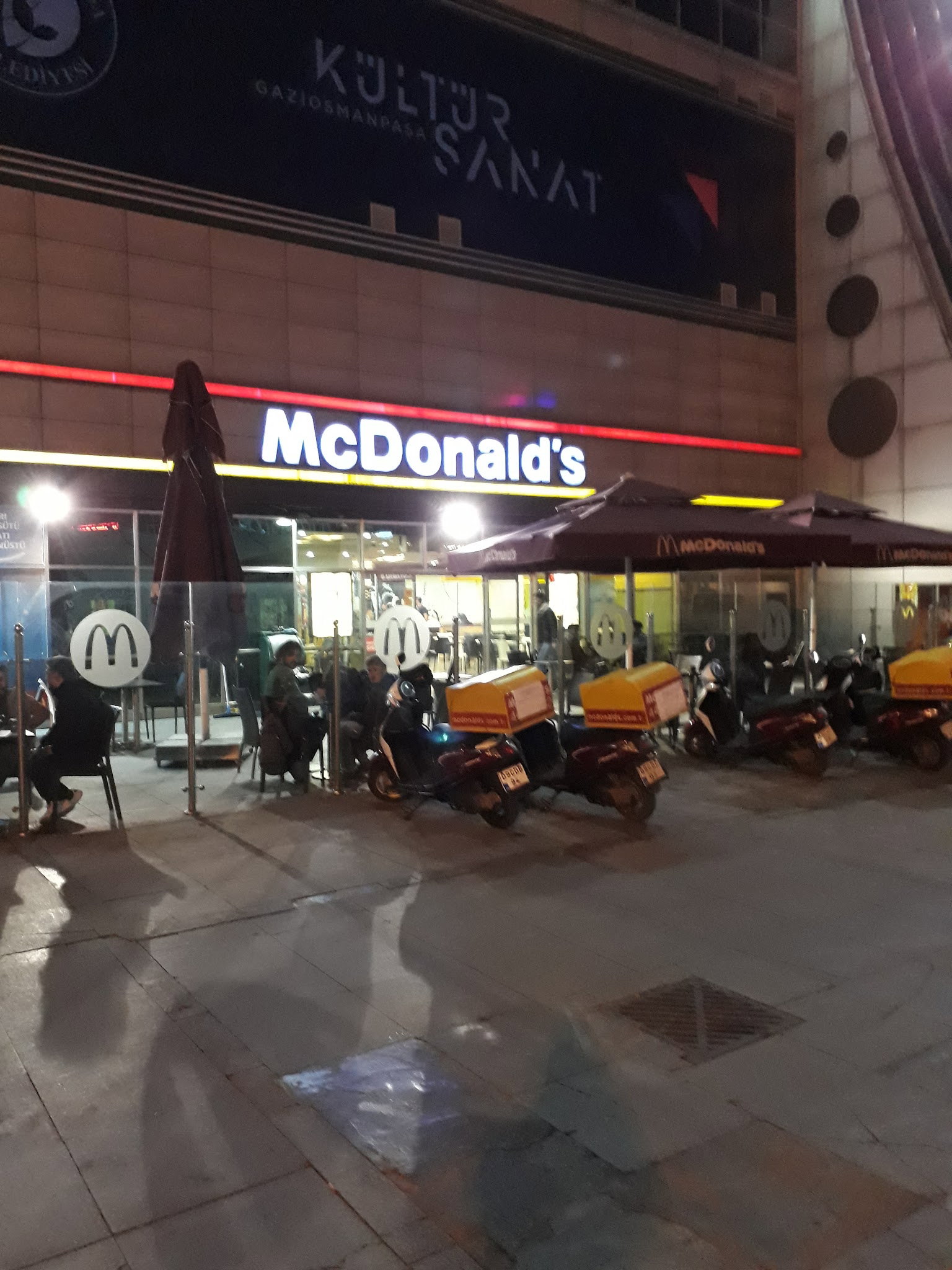 Mcdonald'S Gaziosmanpaşa