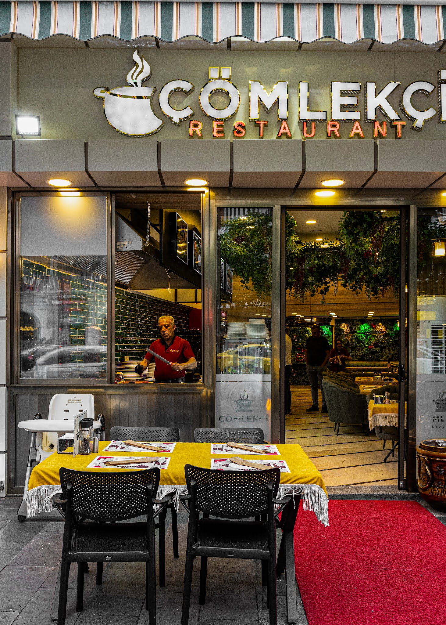Çömlekçi Restaurant