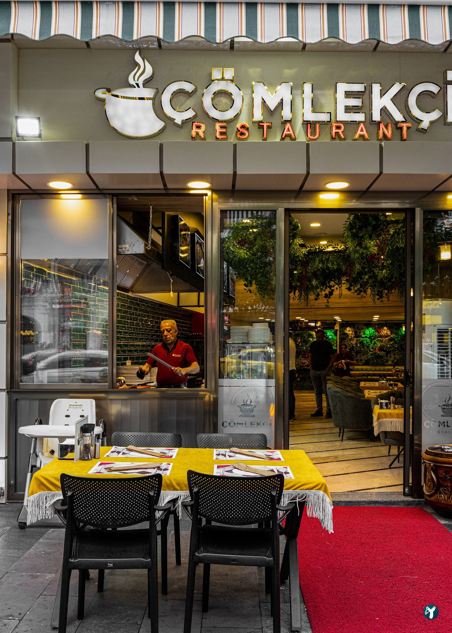 Çömlekçi Restaurant