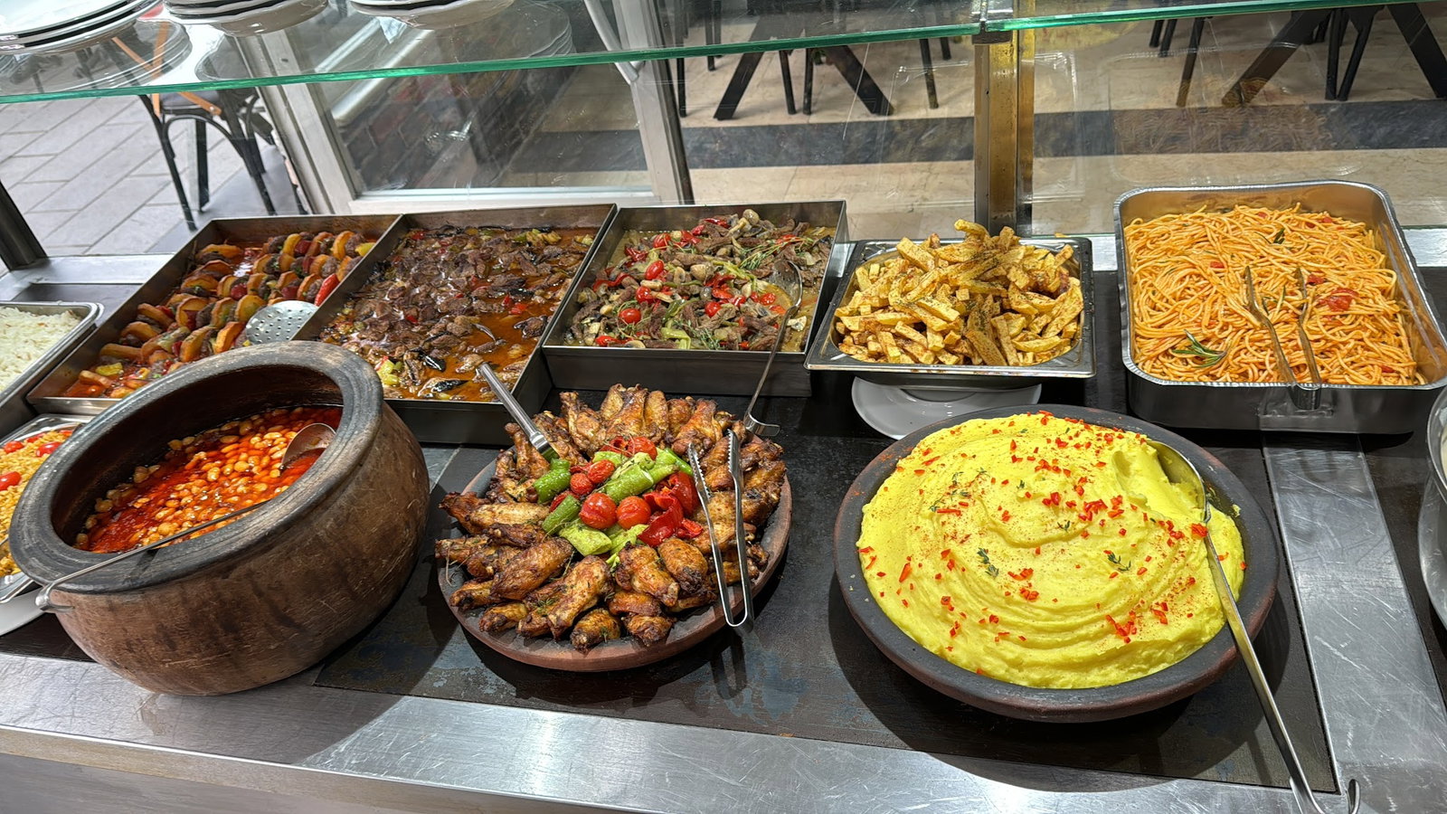 Şen Kardeşler Lokantası