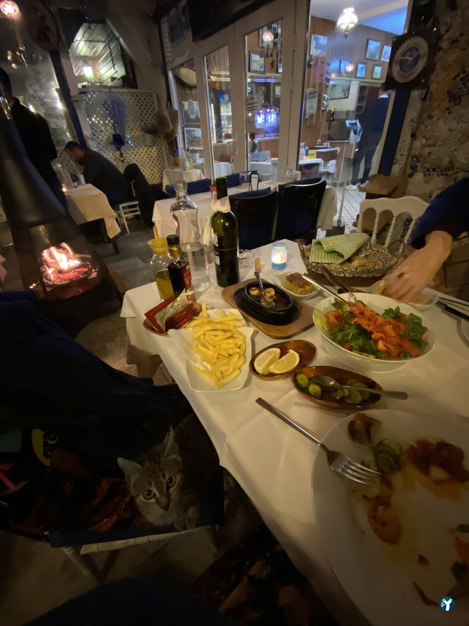 Kav Restaurant