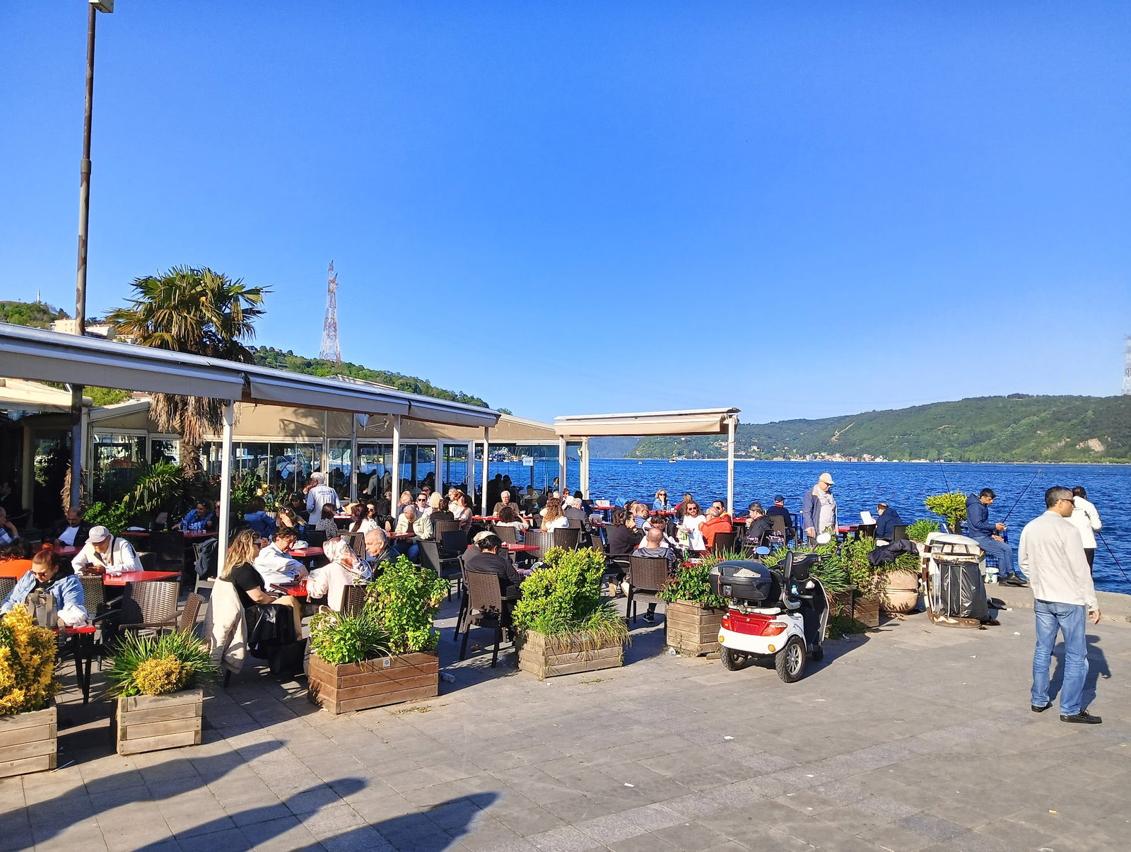 Kav Restaurant