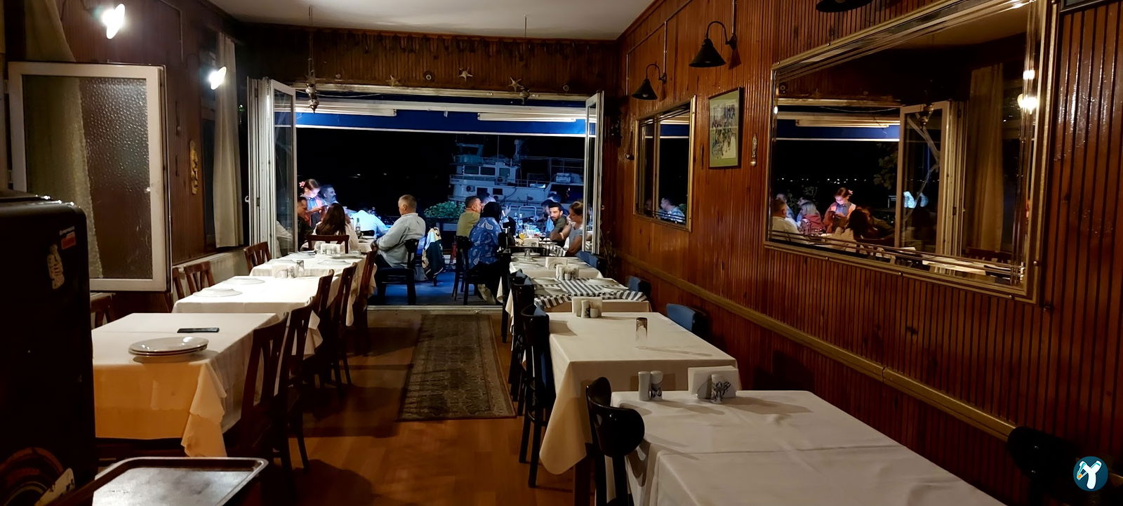Kav Restaurant