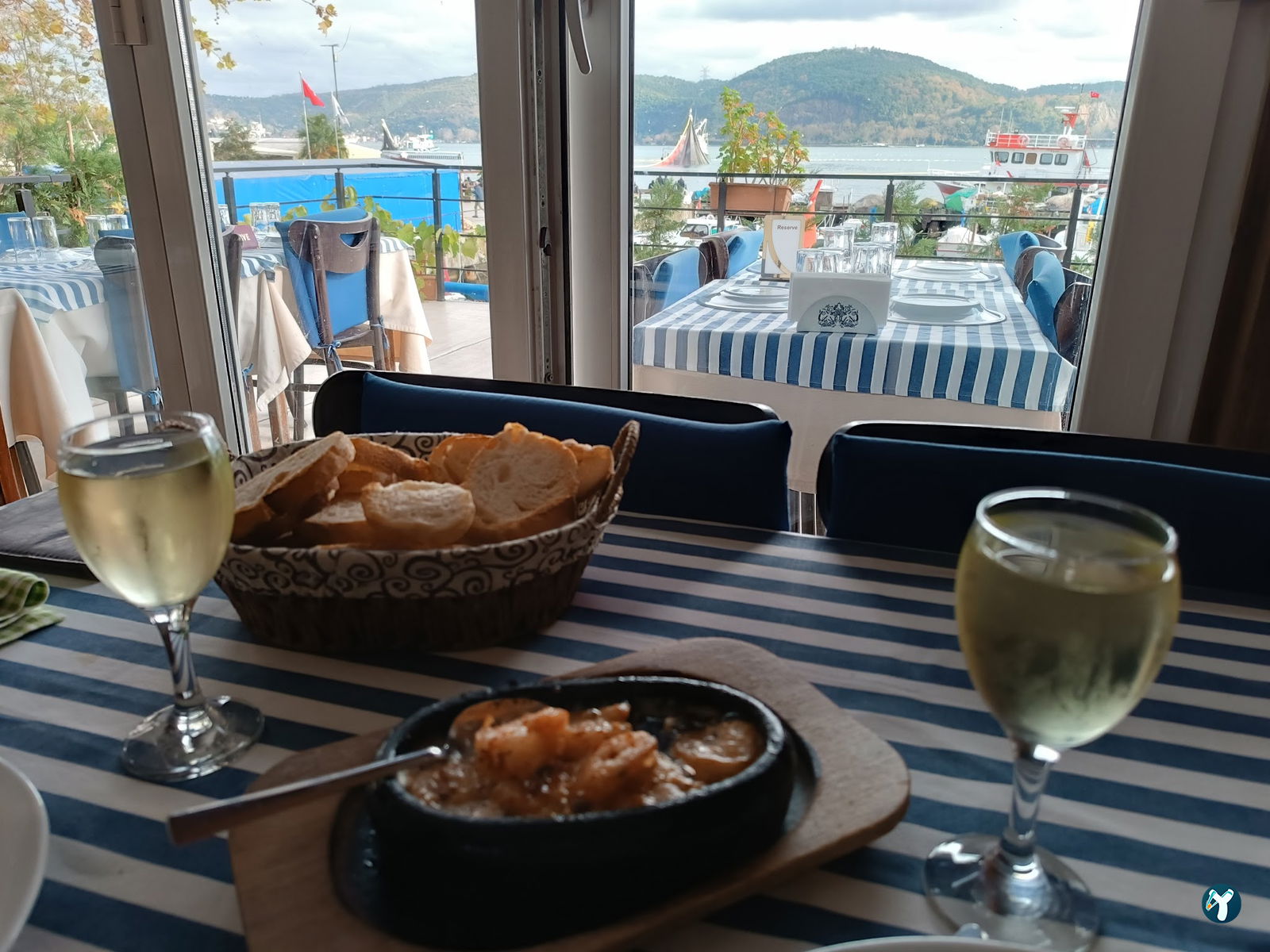 Kav Restaurant