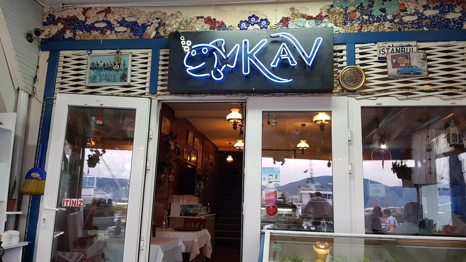 Kav Restaurant
