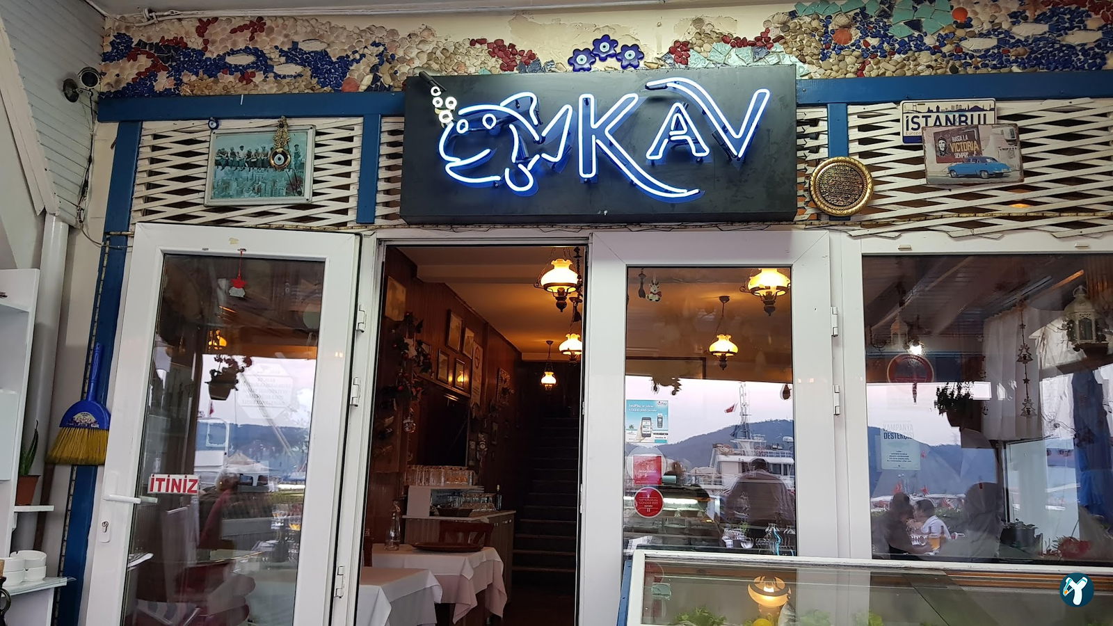 Kav Restaurant