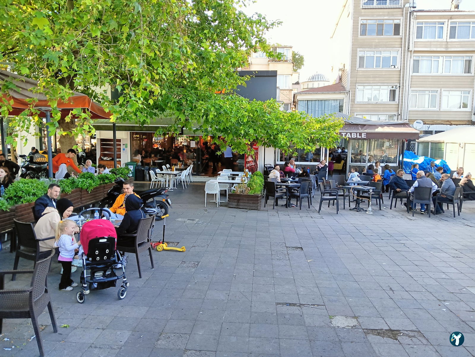 Kav Restaurant