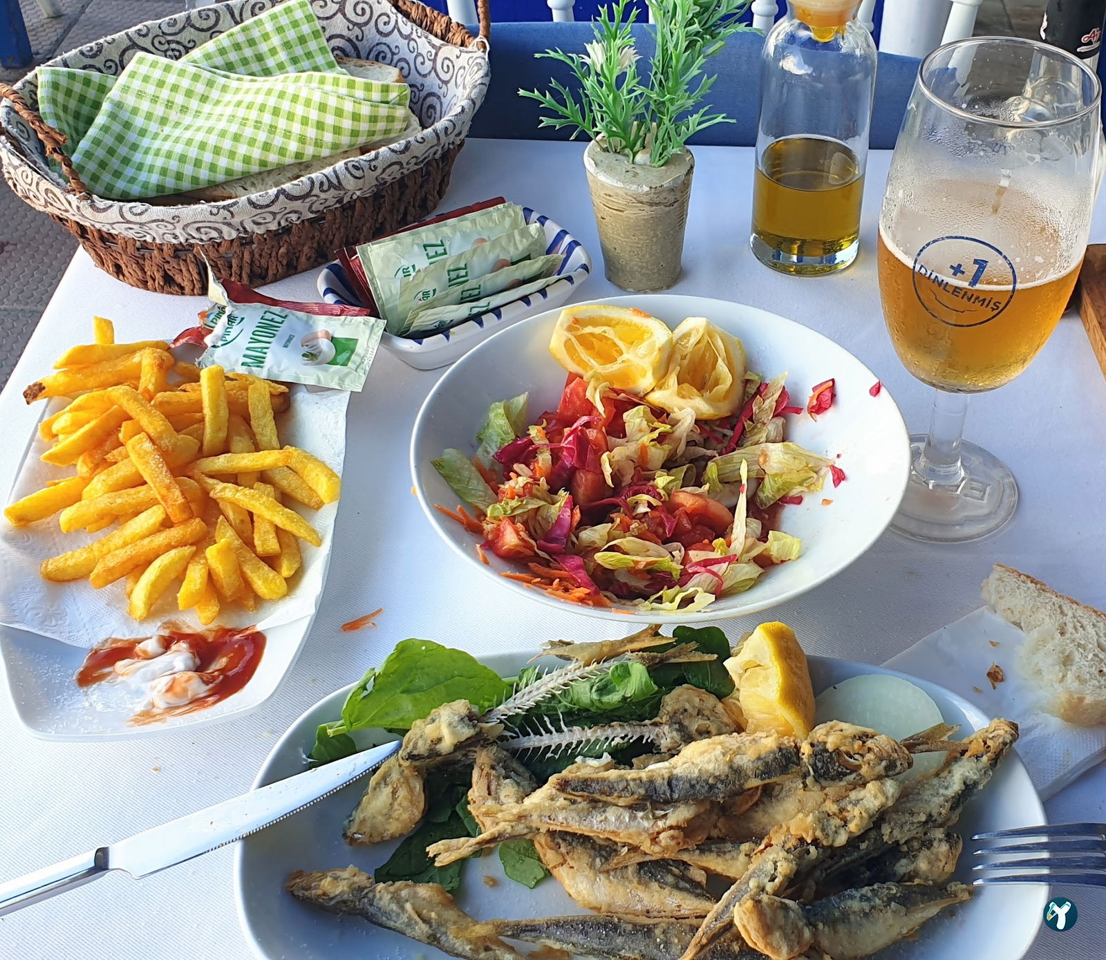 Kav Restaurant