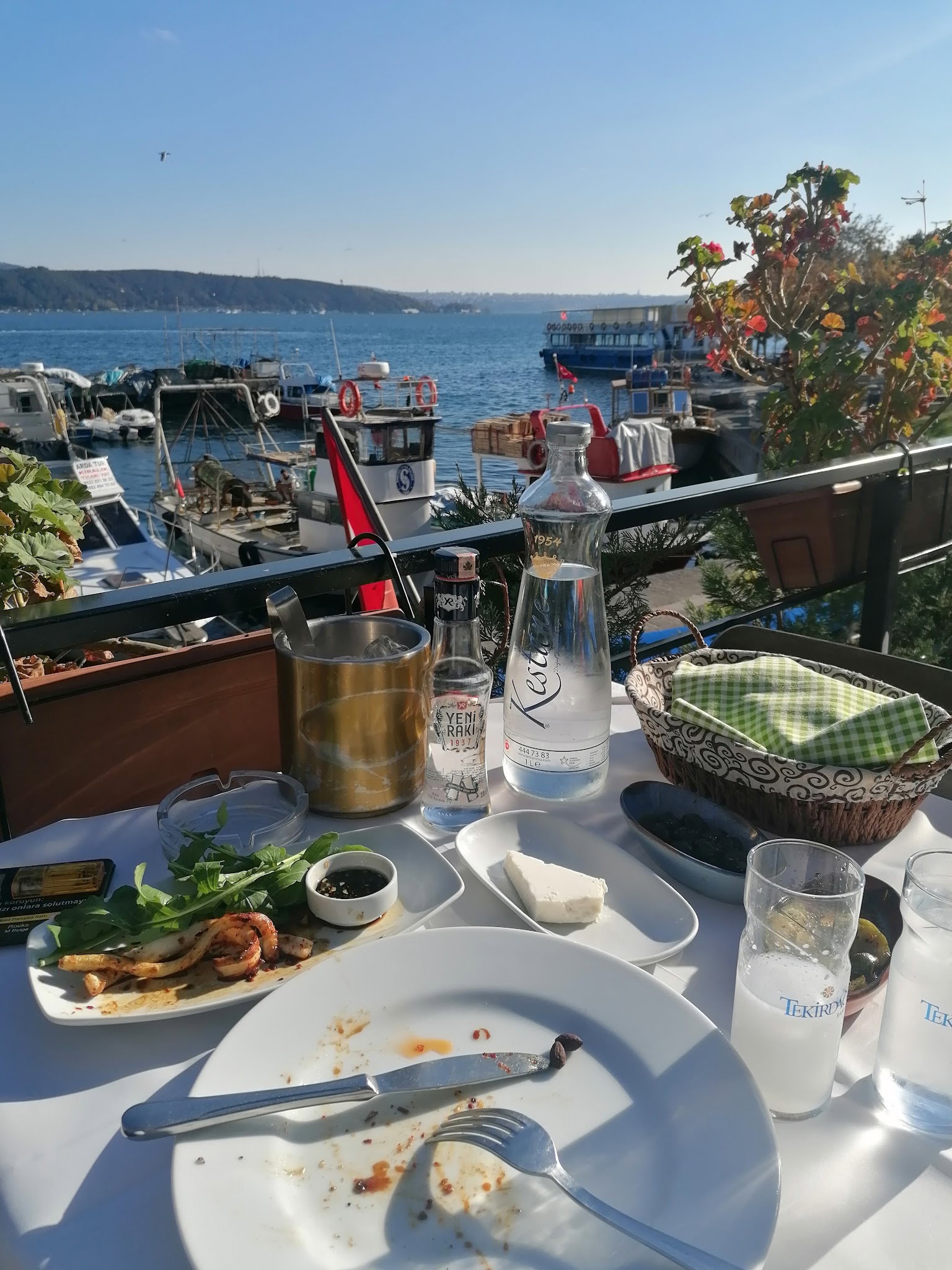 Kav Restaurant