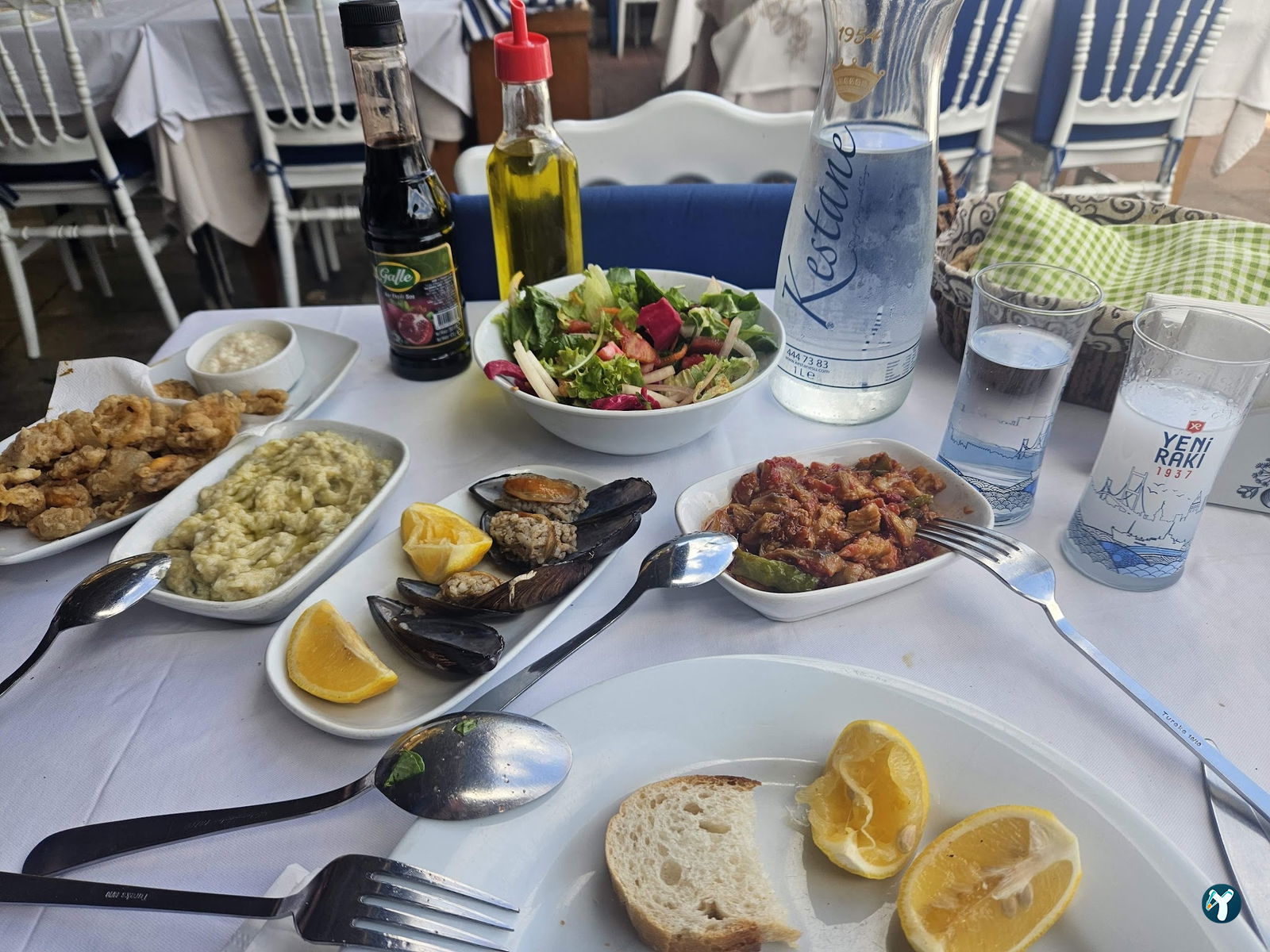 Kav Restaurant