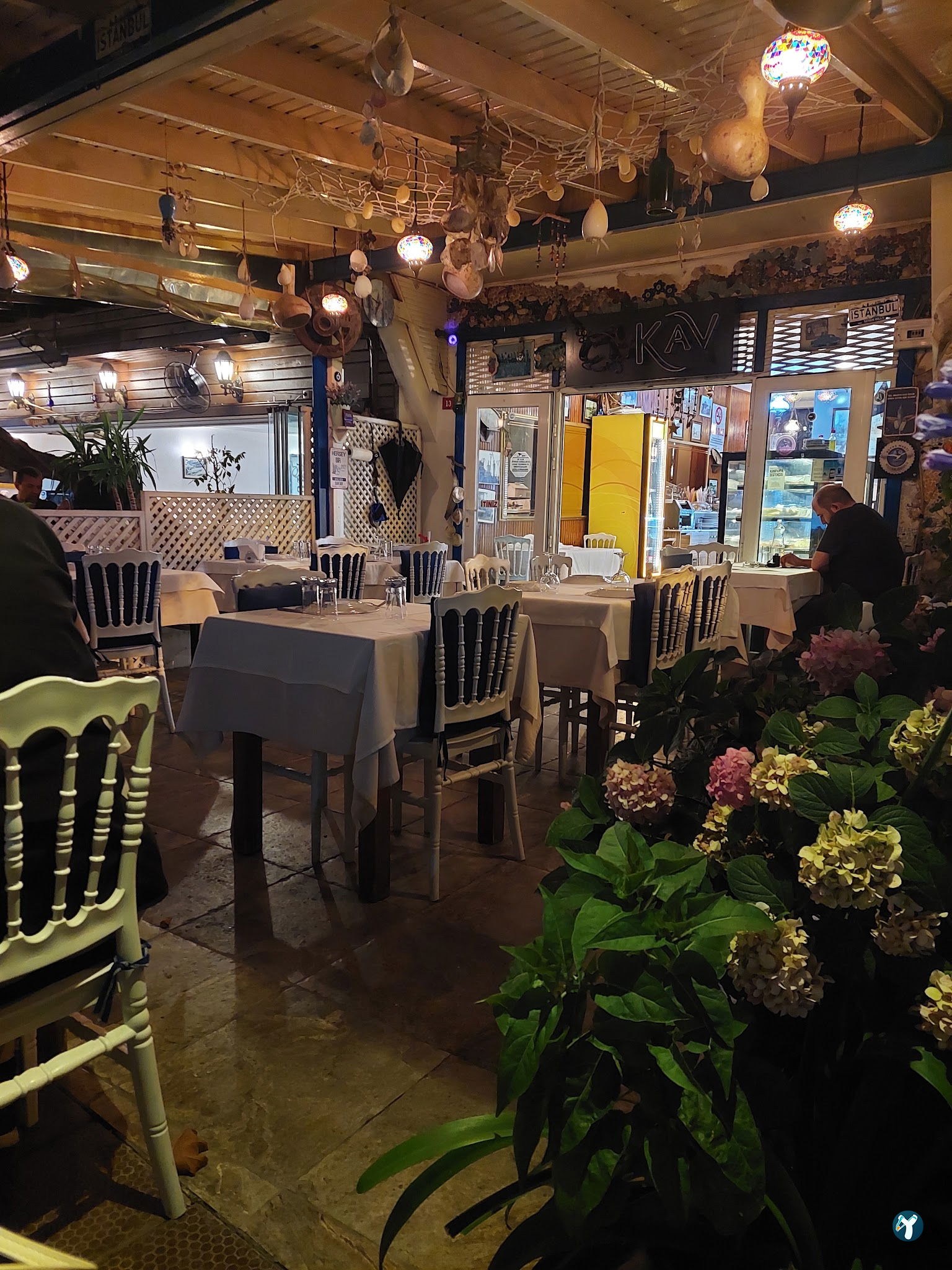 Kav Restaurant
