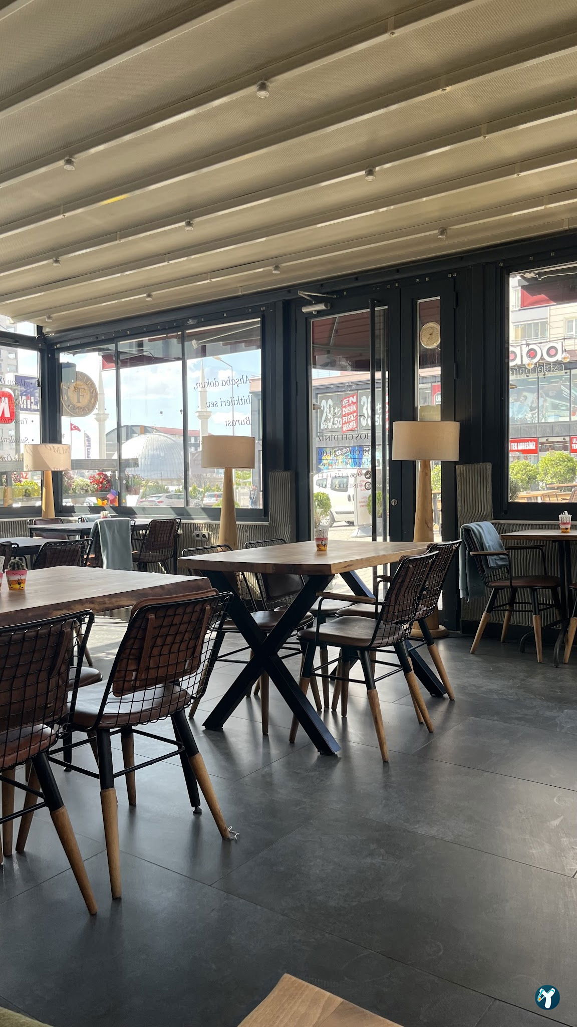 Finestra Cafe