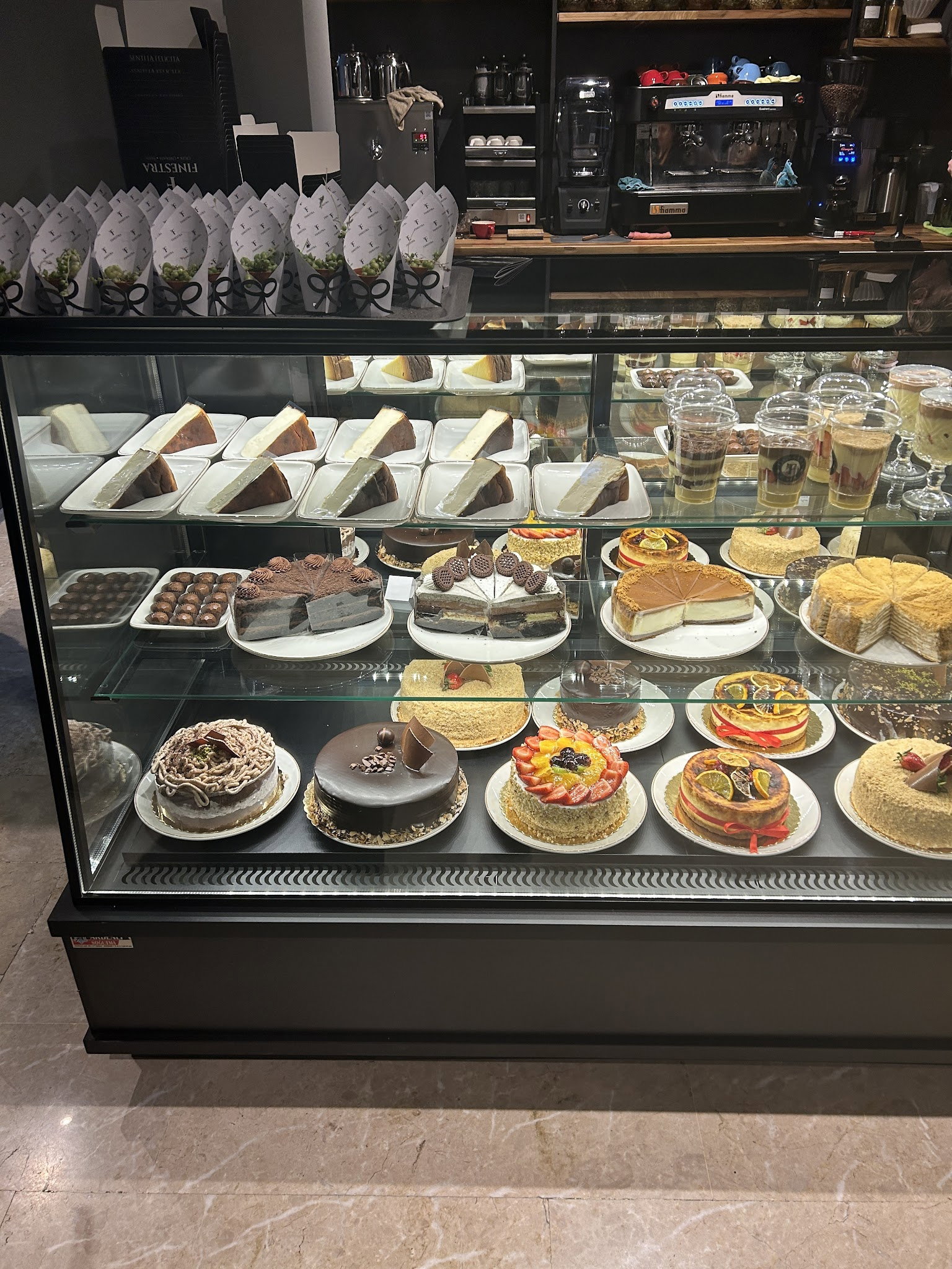 Finestra Cafe