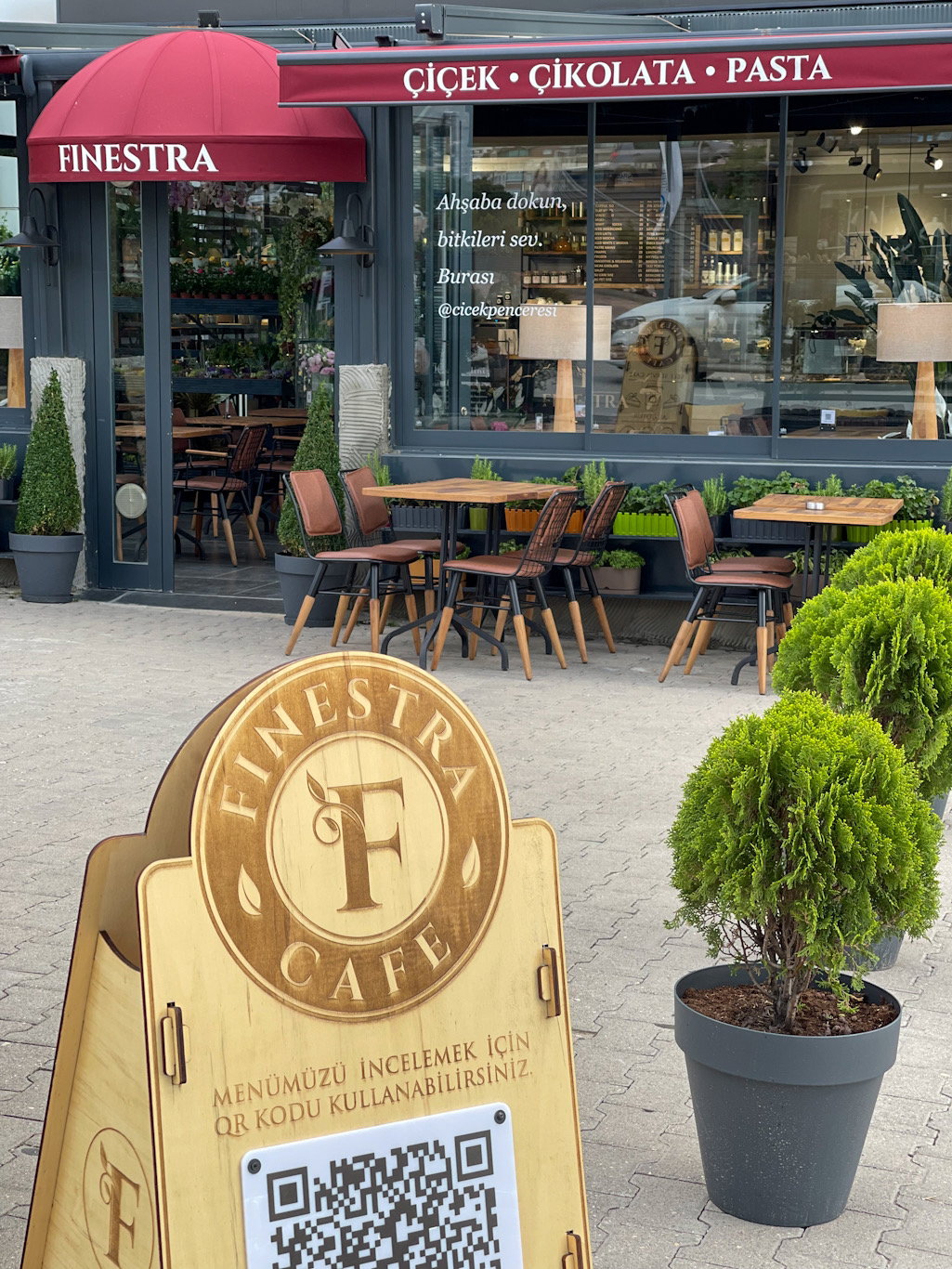 Finestra Cafe